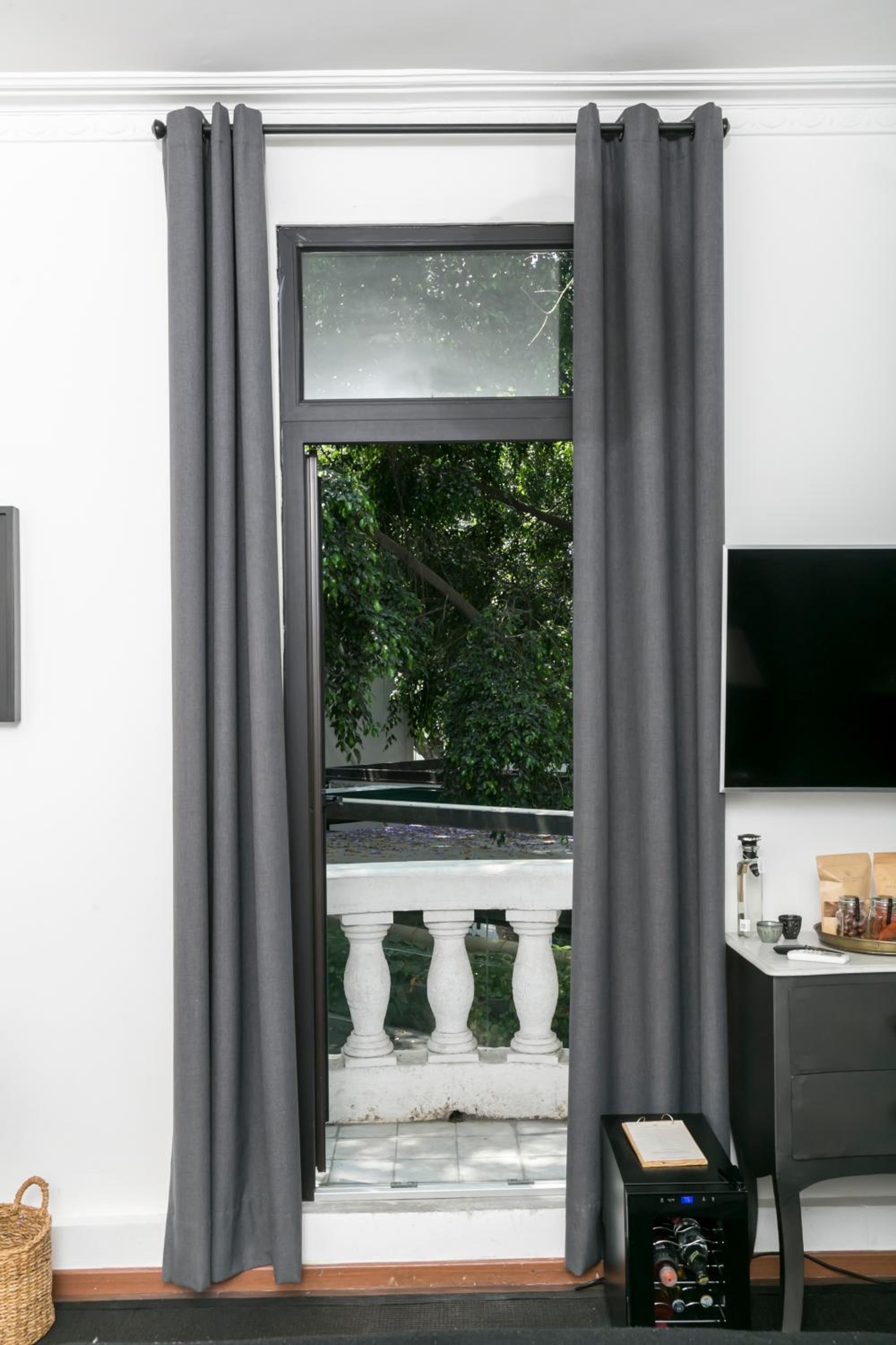 Superior Suite - Photo 10