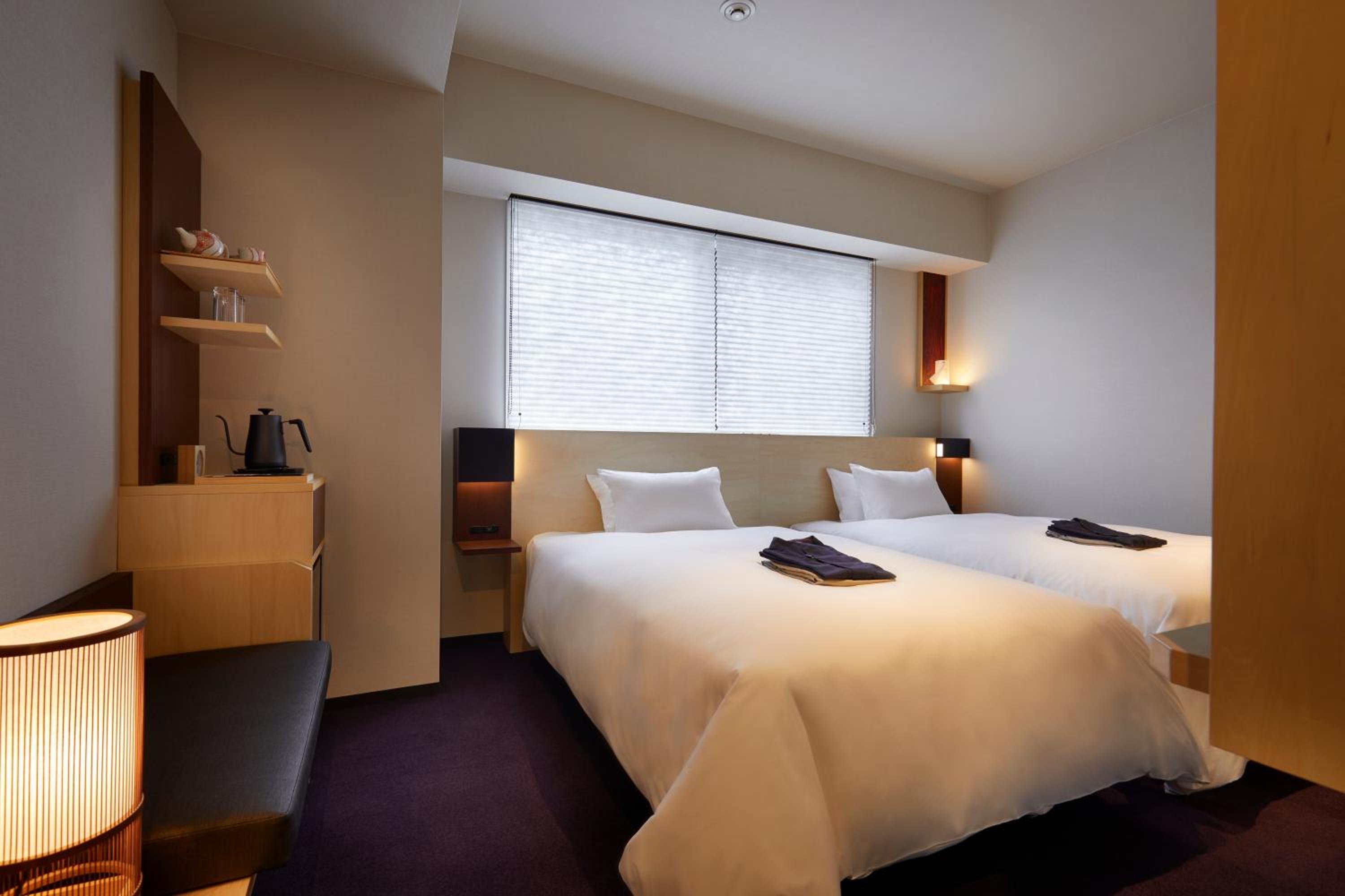 Superior Twin Room - Photo 4