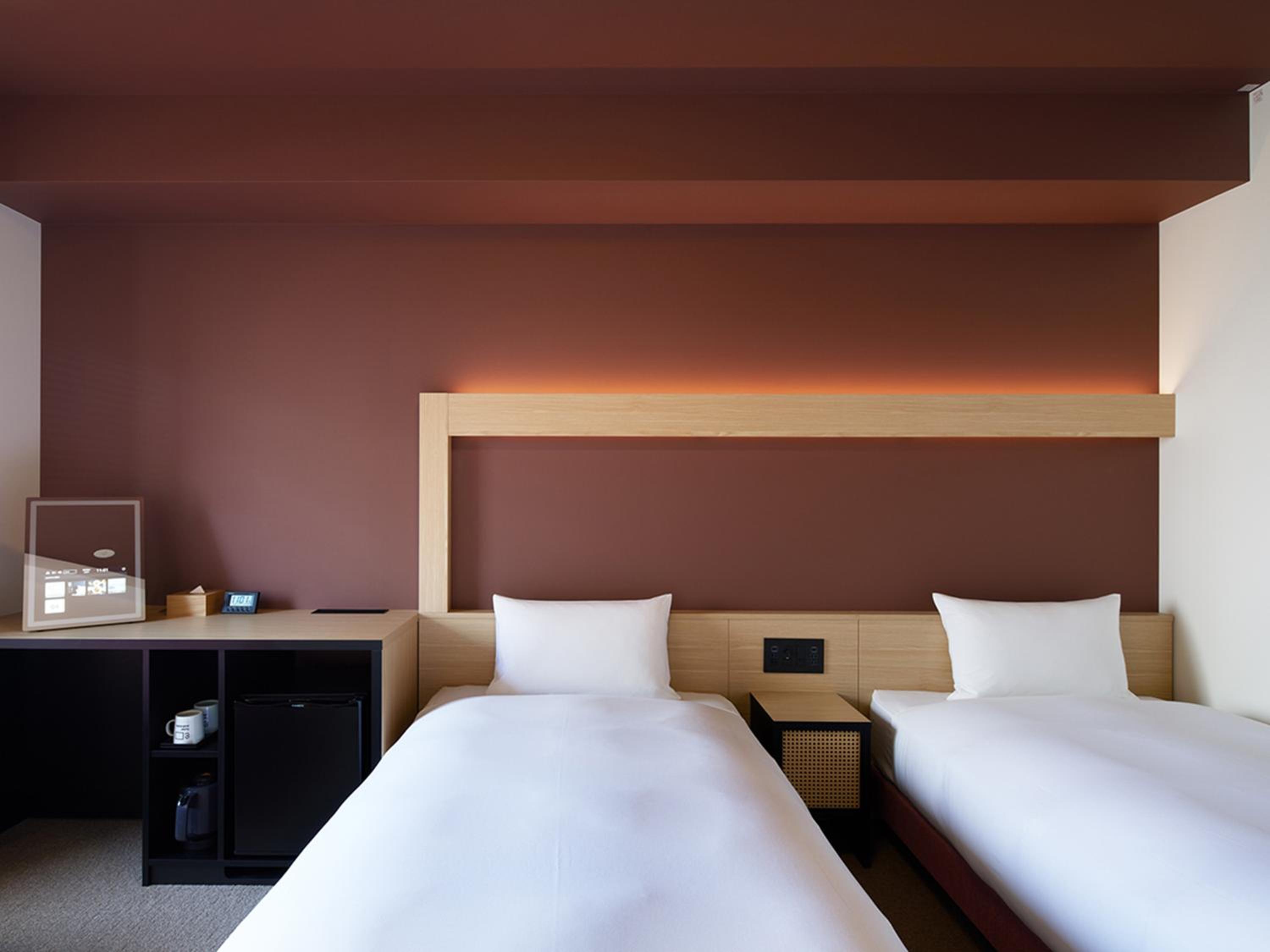 Standard Twin Room - Photo 3
