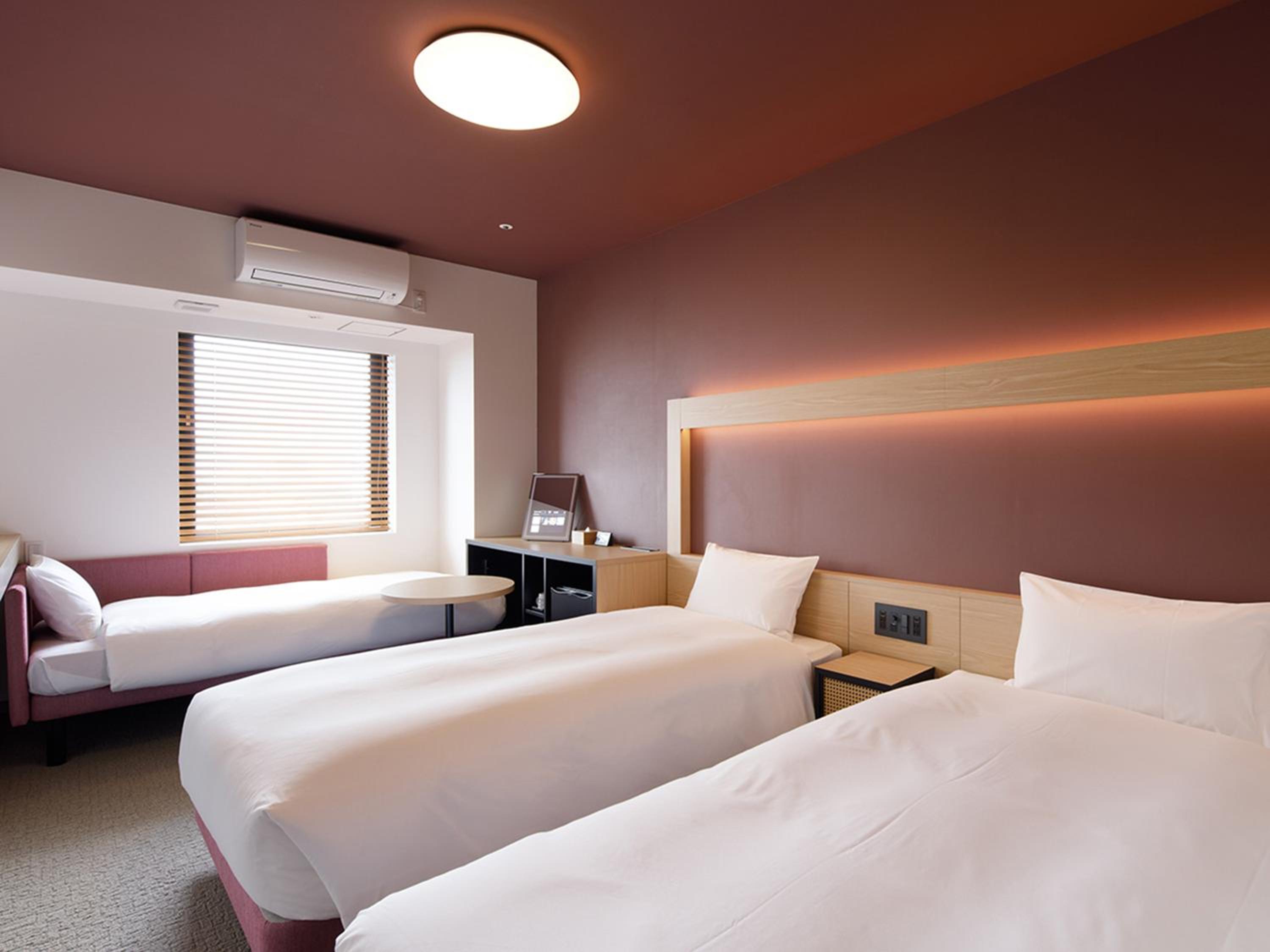Standard Twin Room - Photo 2