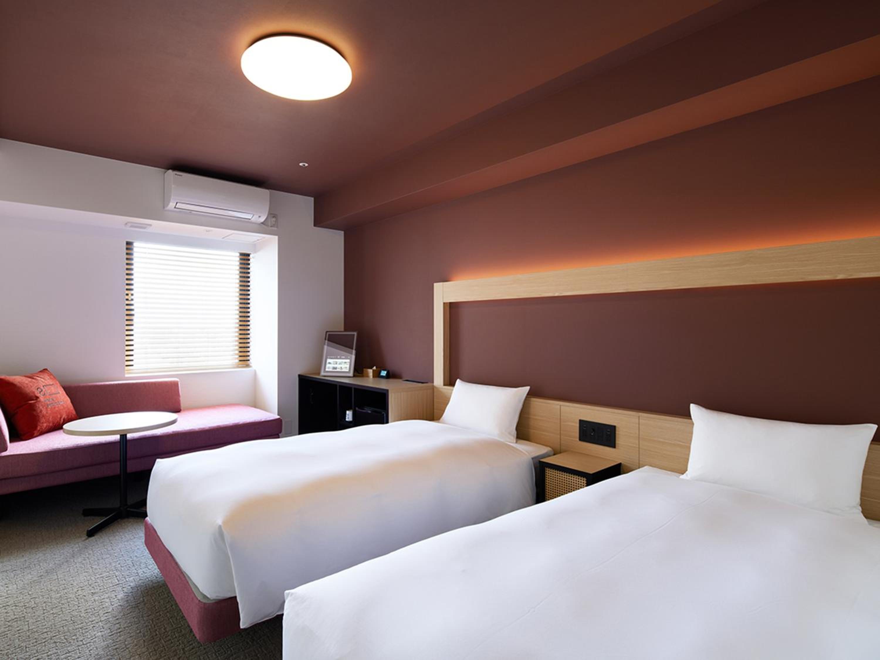 Standard Twin Room - Photo 1