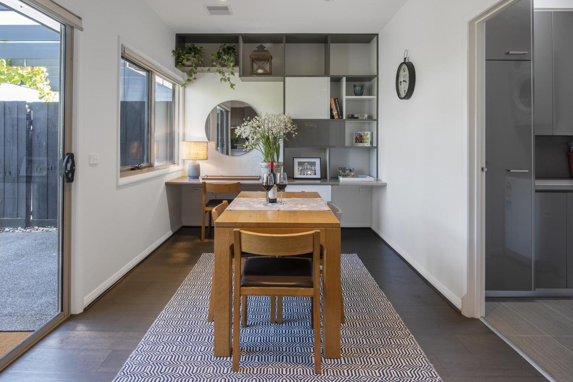 One-Bedroom House photo 2