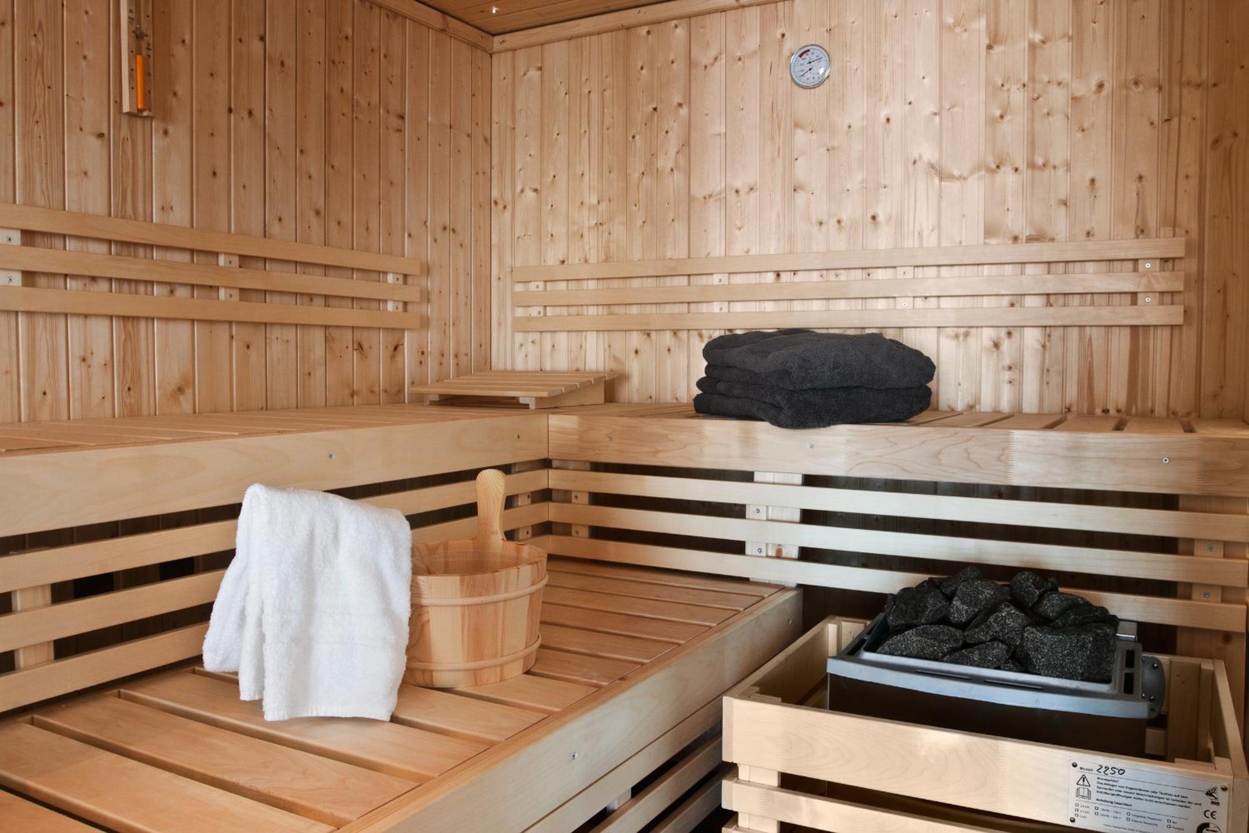 Suite with Terrace - Photo 13