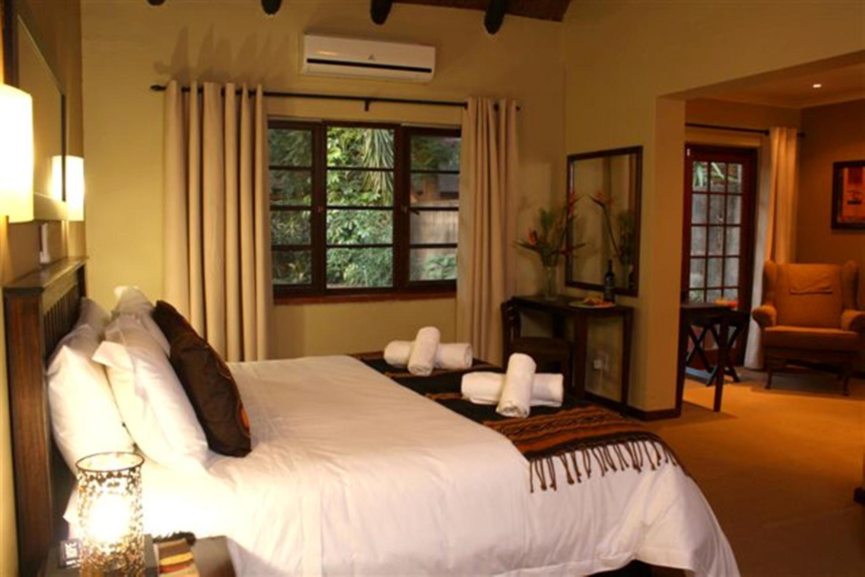 Standard Room - The Main House - Photo 6