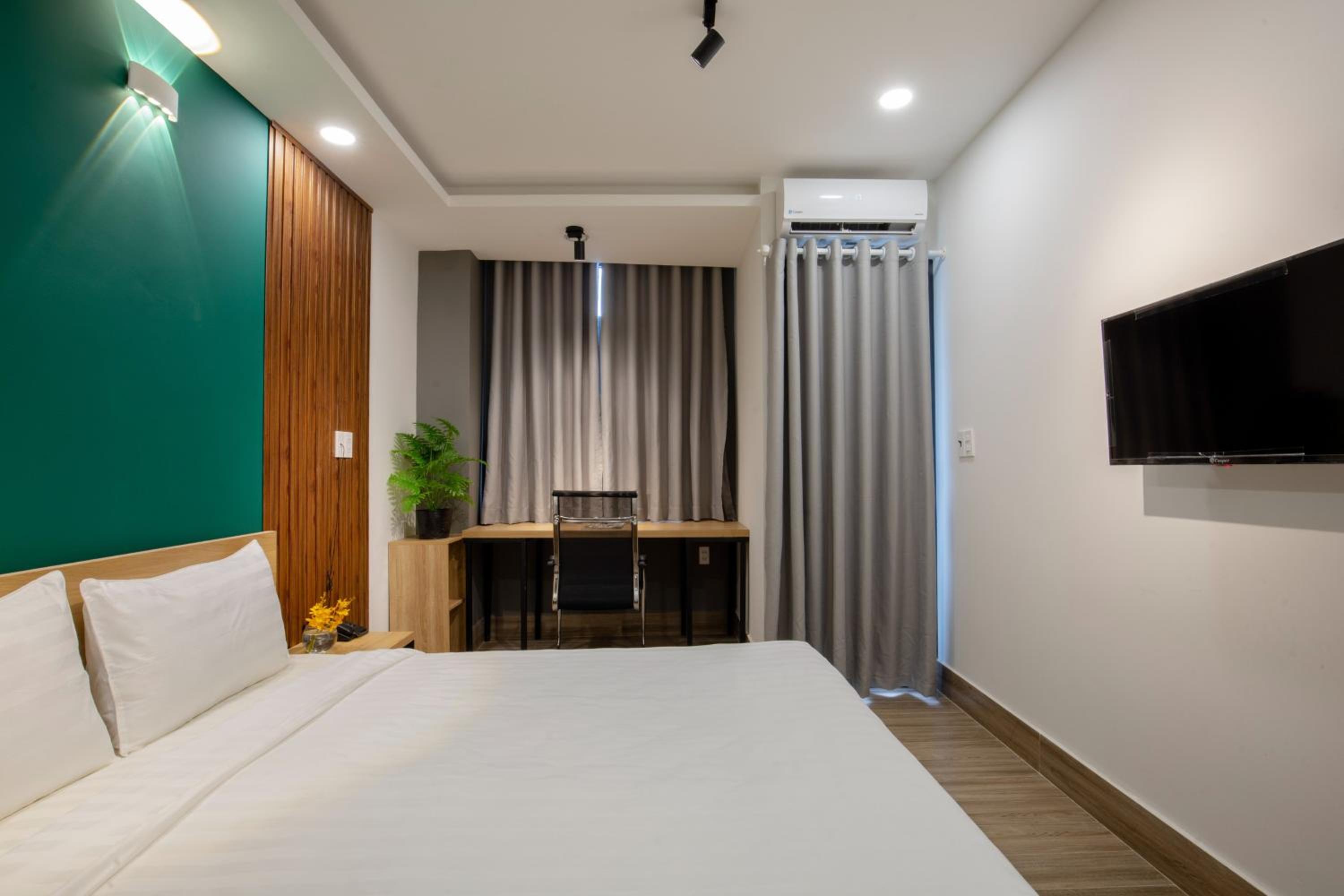 Executive Suite