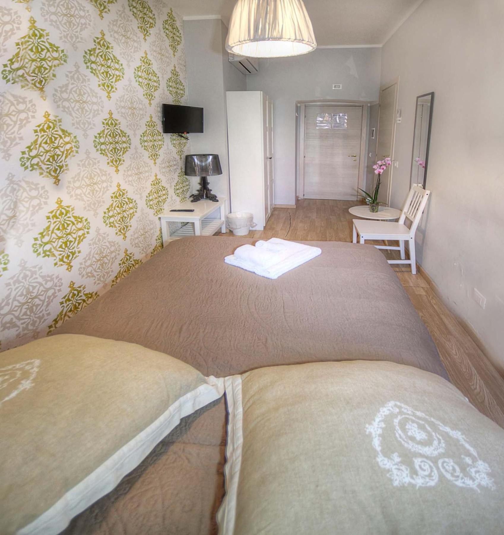 Single Room photo 3