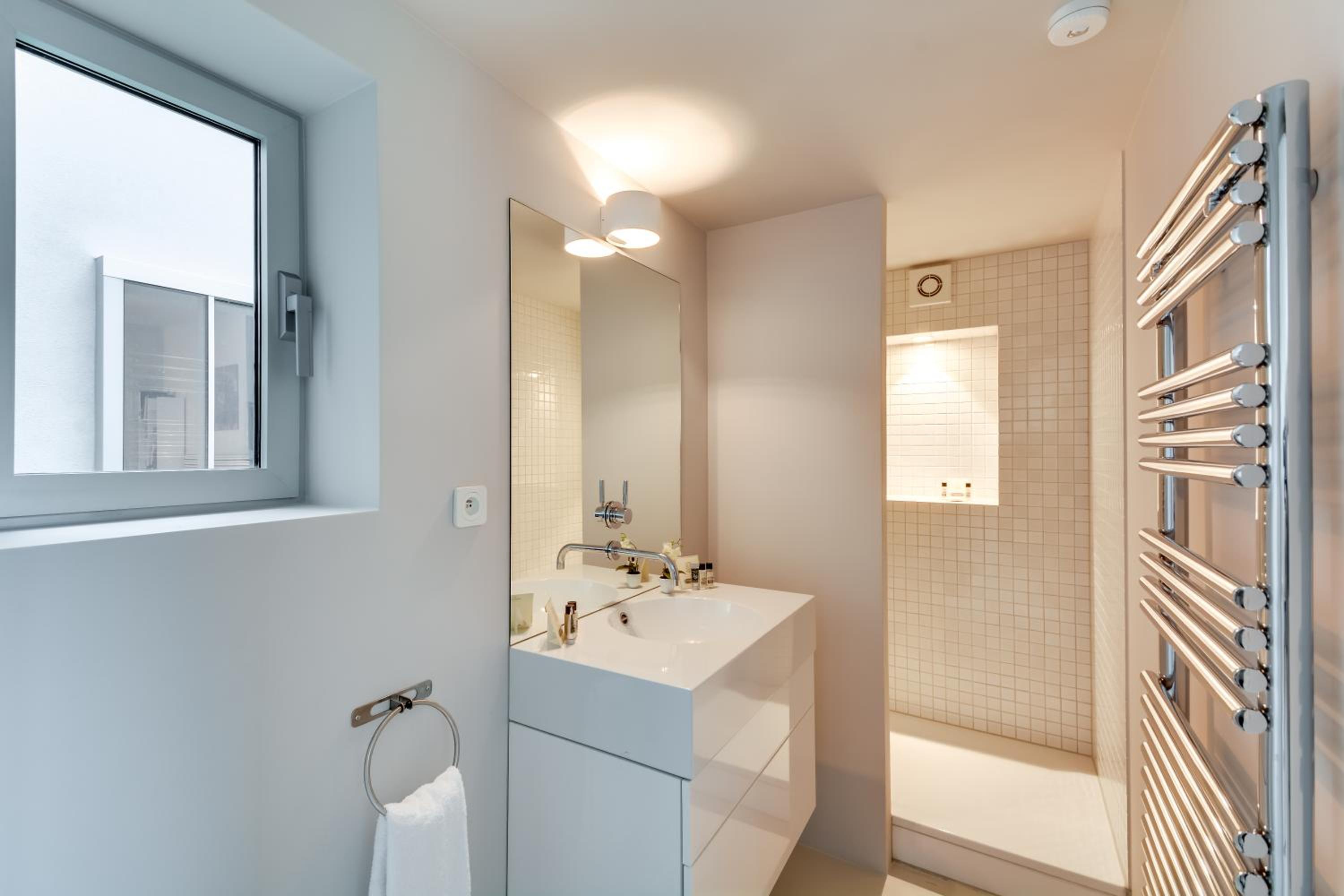 Superior Two-Bedroom Apartment photo 2