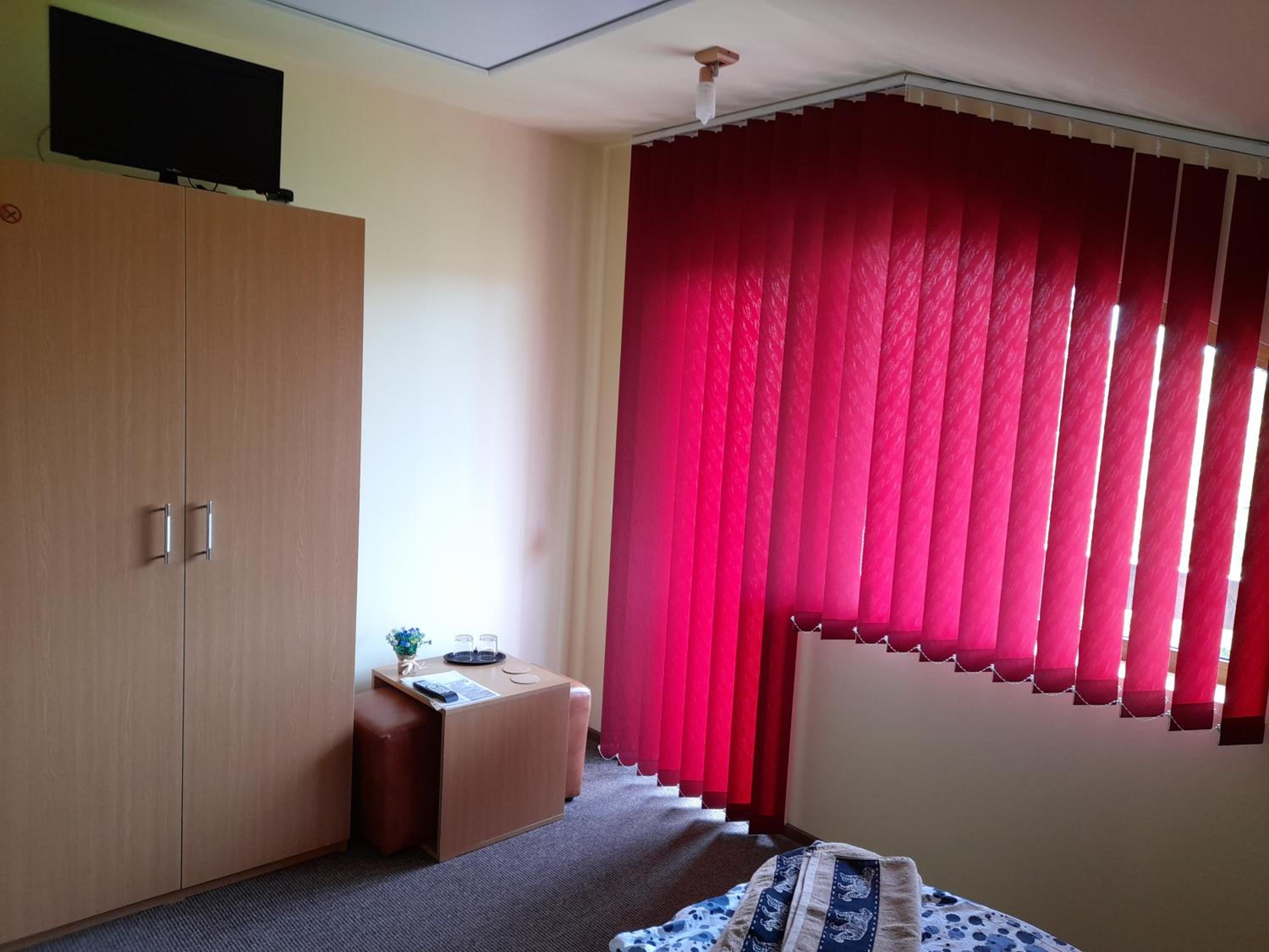 Double or Twin Room - Photo 7