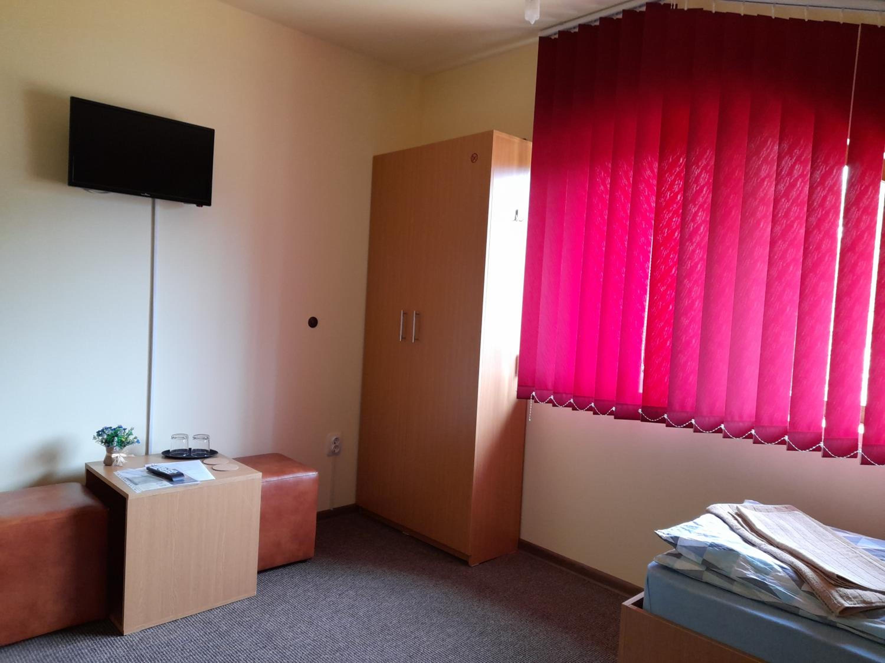 Double or Twin Room - Photo 1