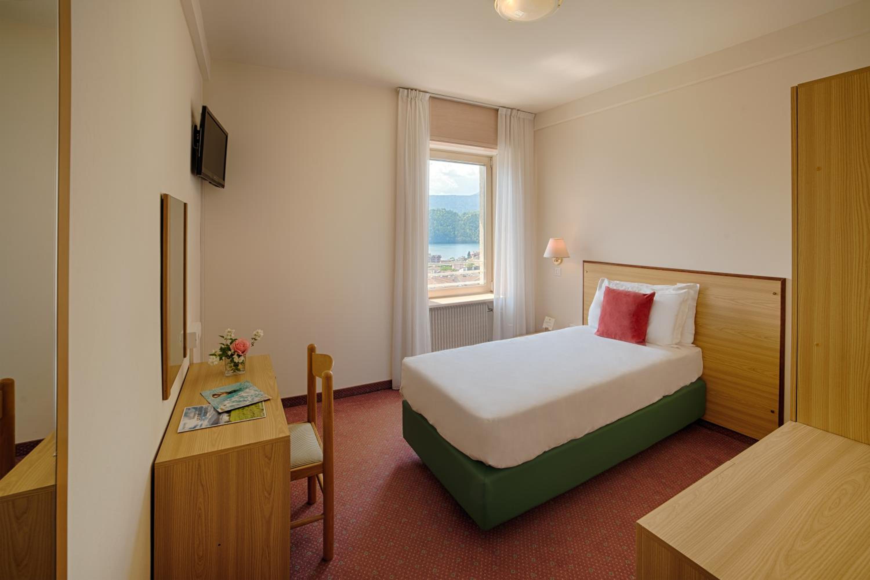 Premium Single Room with Spa Access