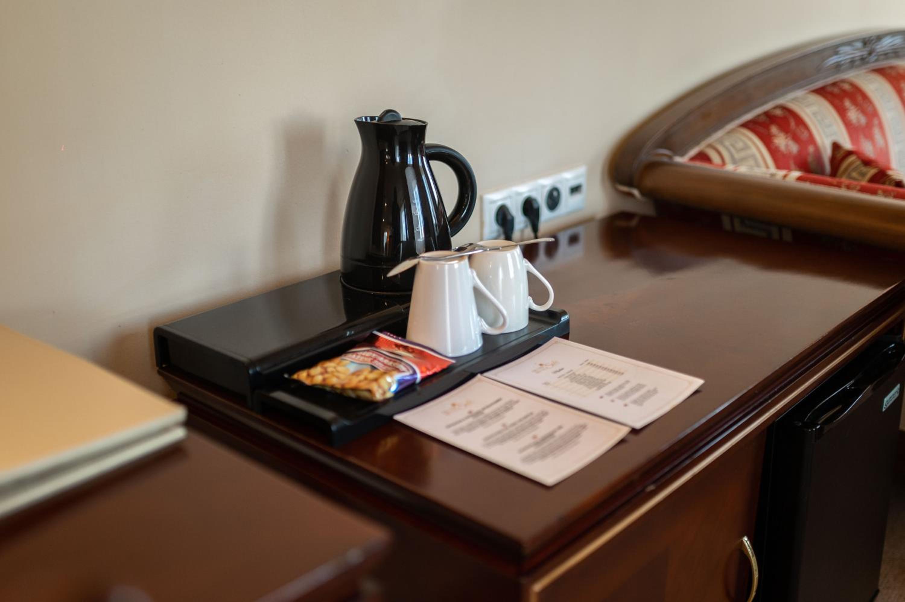 Standard Twin Room - Photo 5
