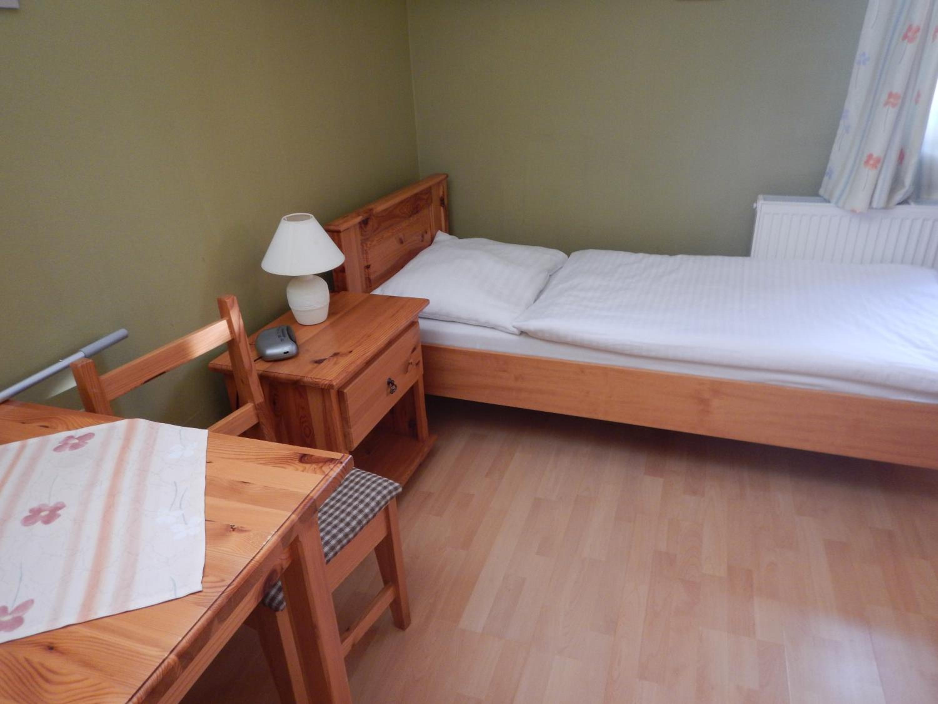 Single Room with Private Bathroom photo 1