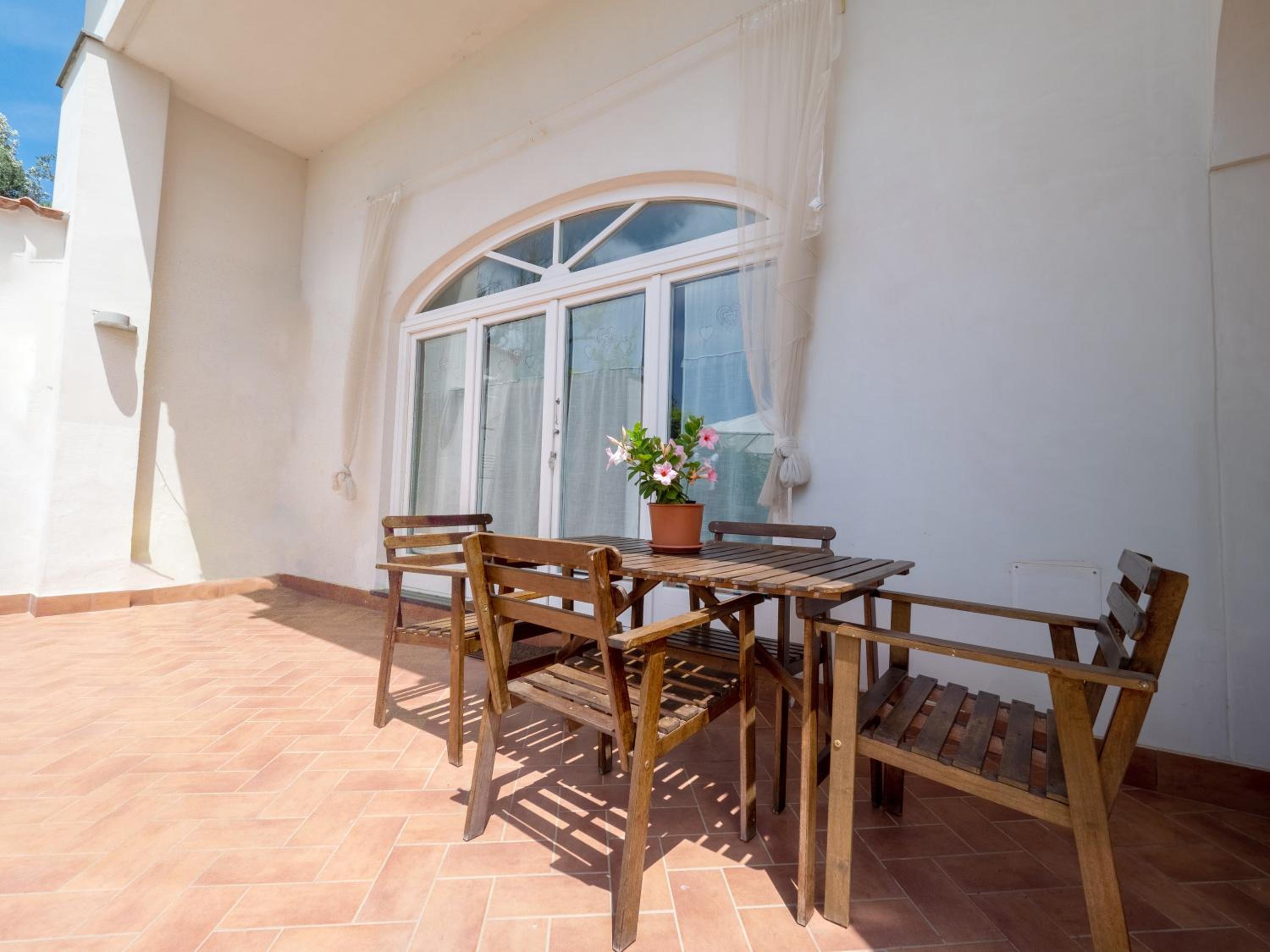 Apartment with Garden View photo 2