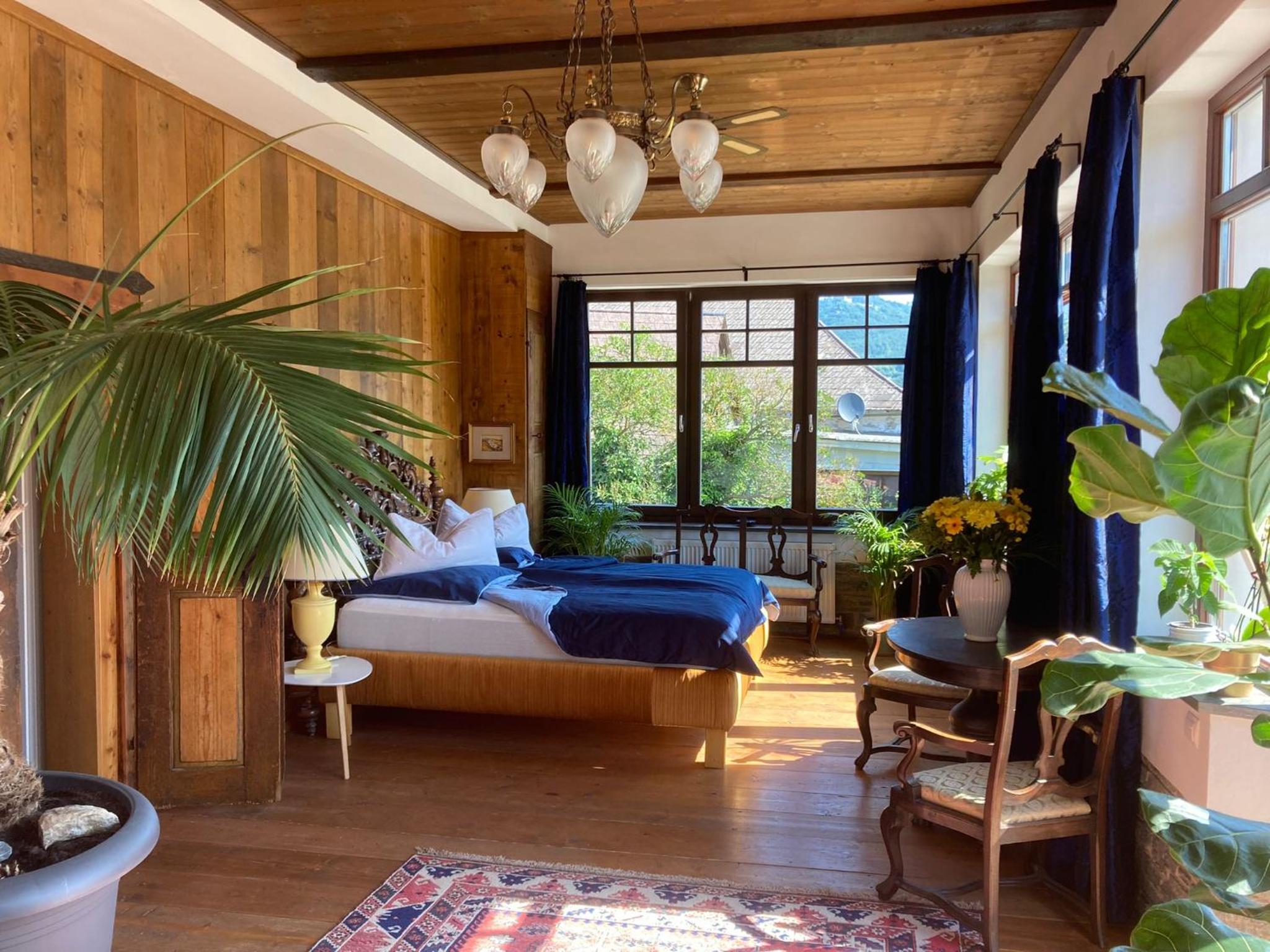King Room with Lake View