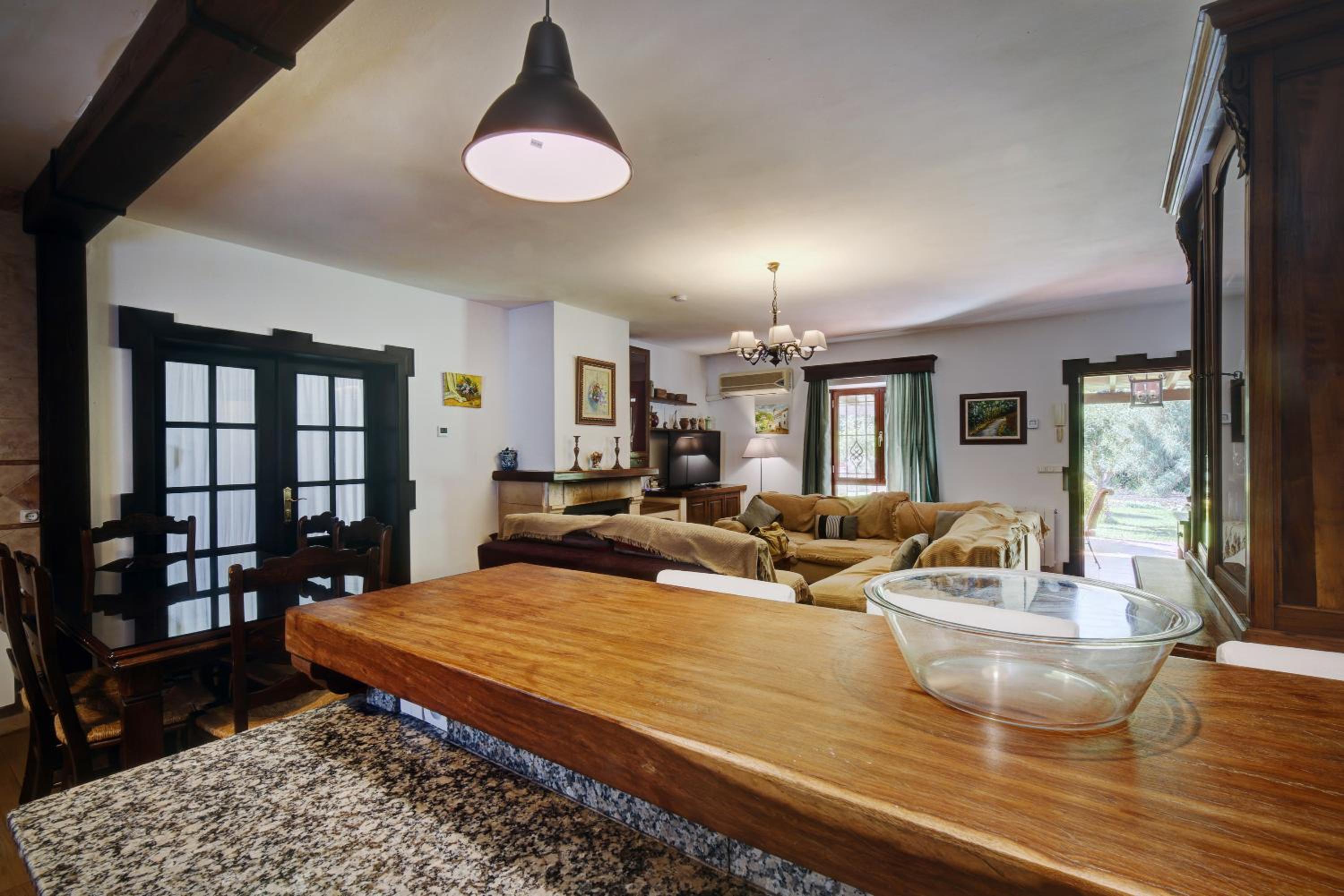 Three-Bedroom House - Photo 31
