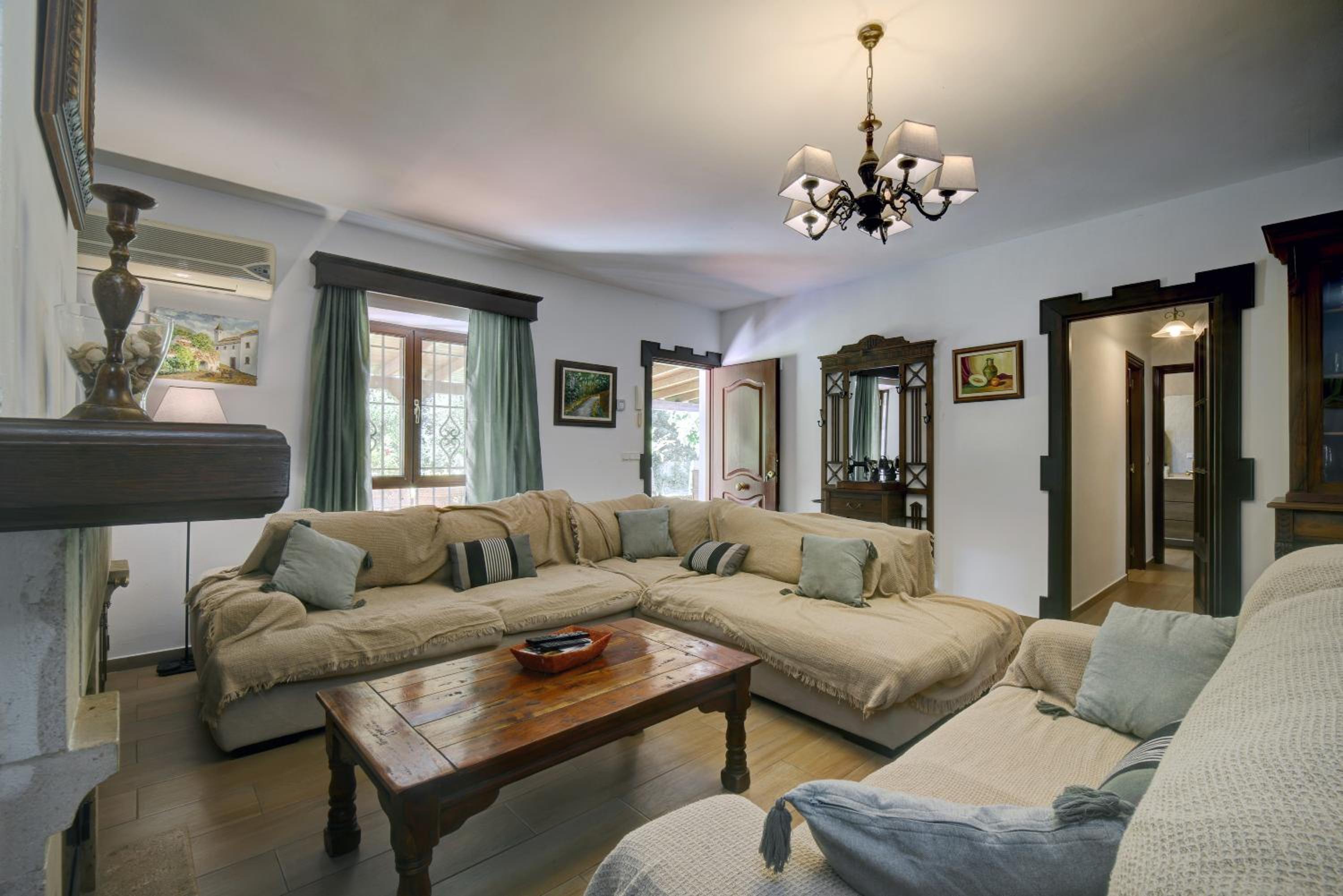Three-Bedroom House - Photo 34