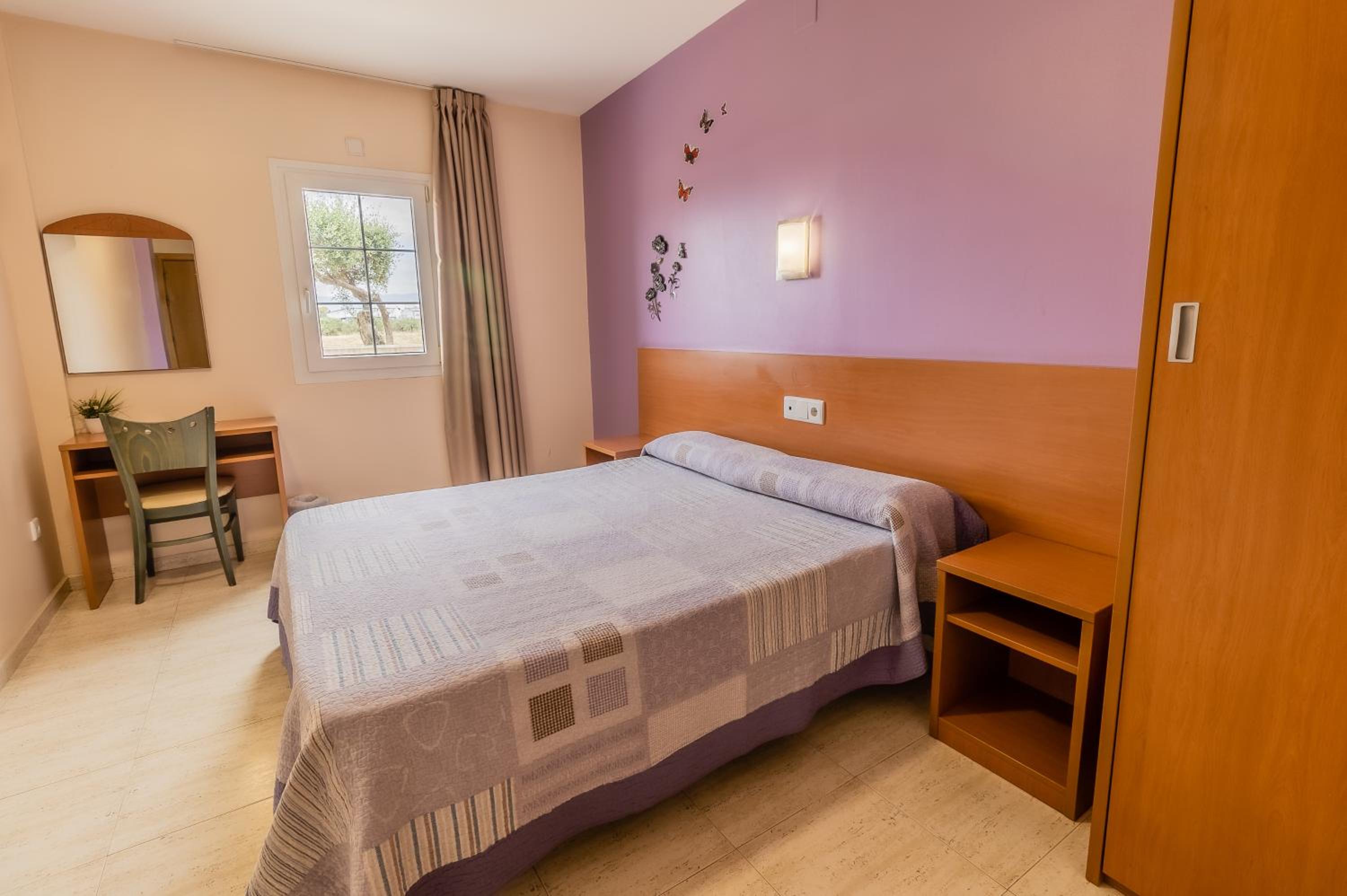 Double Room - Photo 6