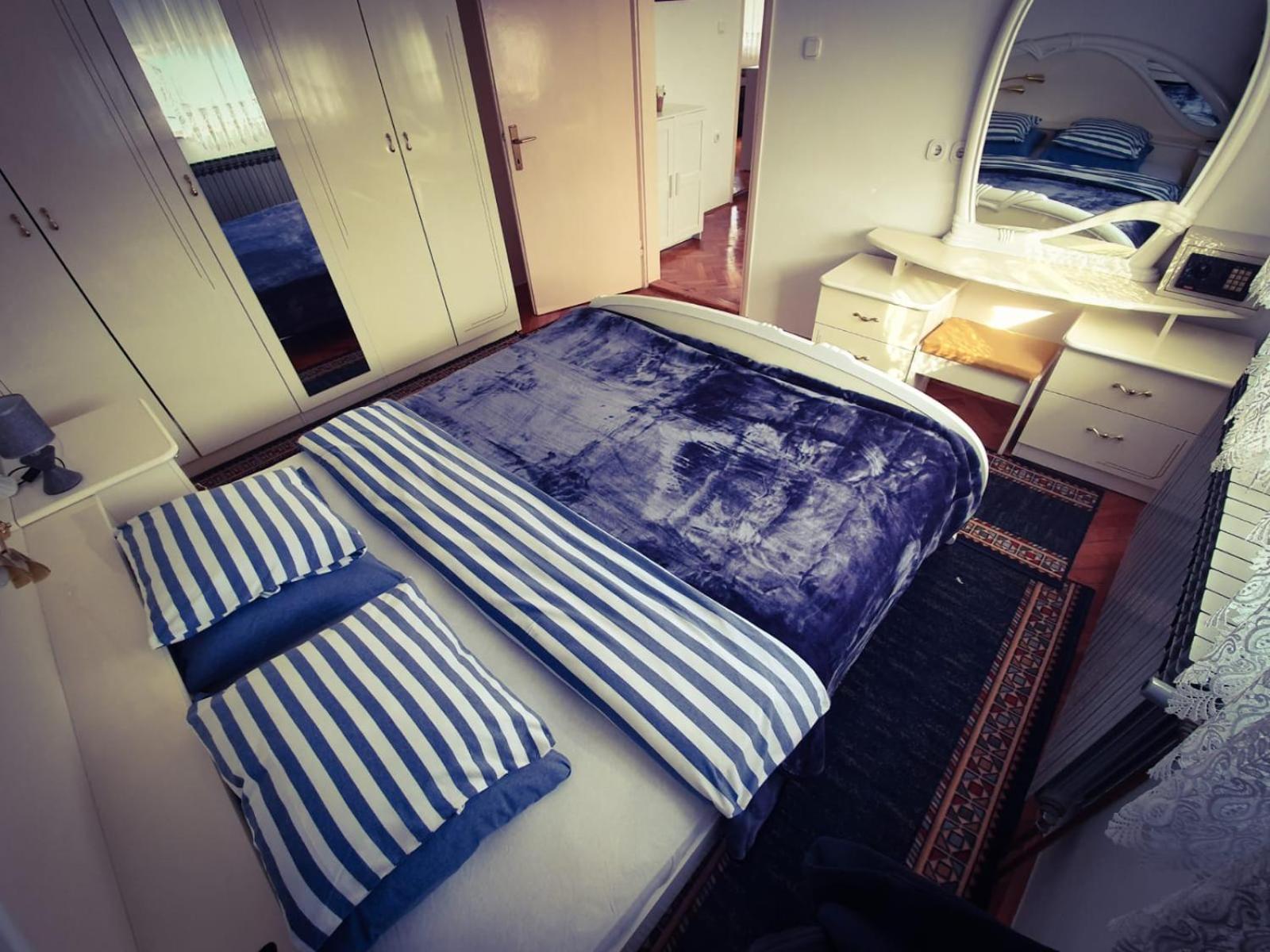 Deluxe Apartment - Photo 5