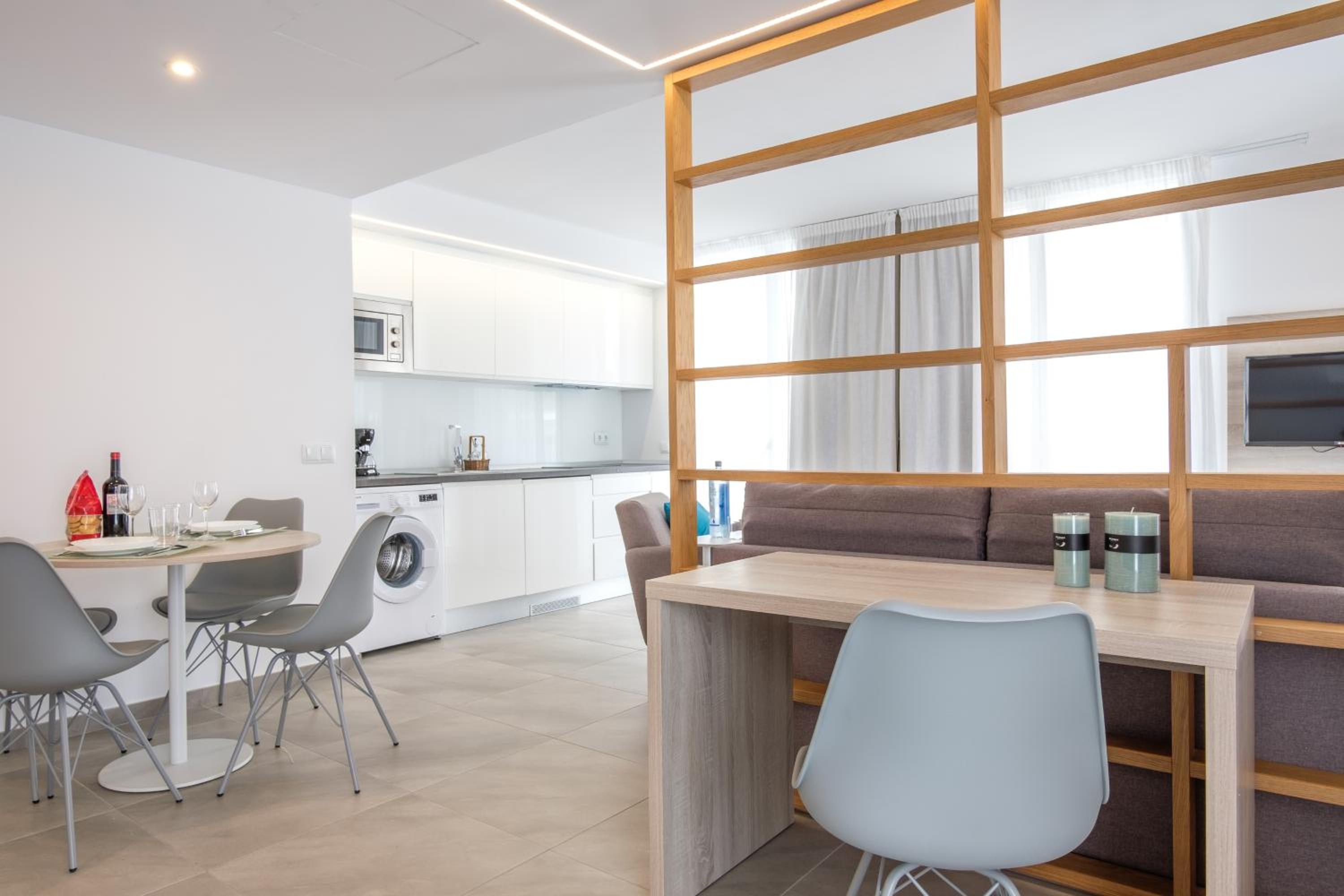 Superior Apartment photo 2