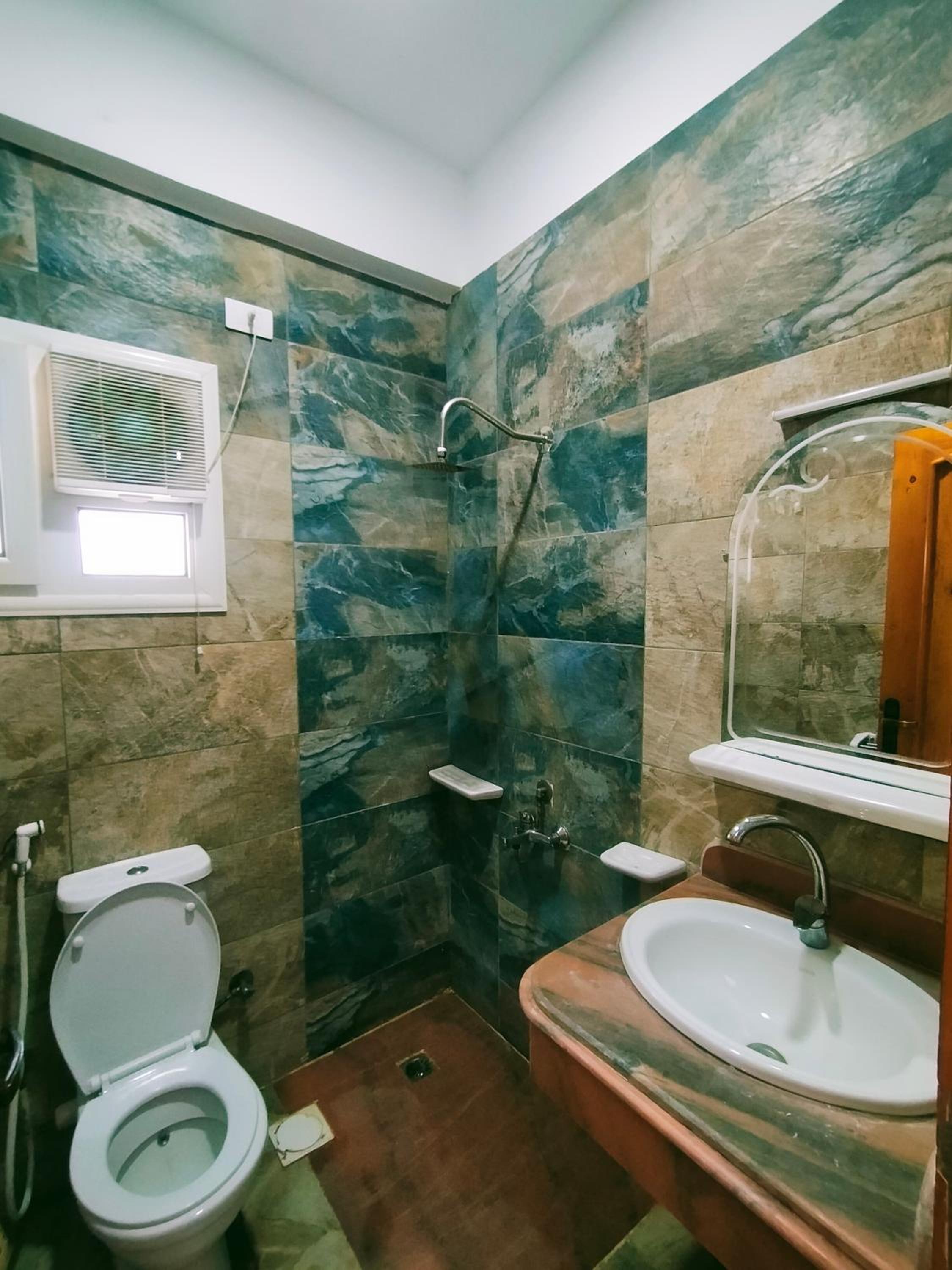 Two-Bedroom Apartment - Photo 12