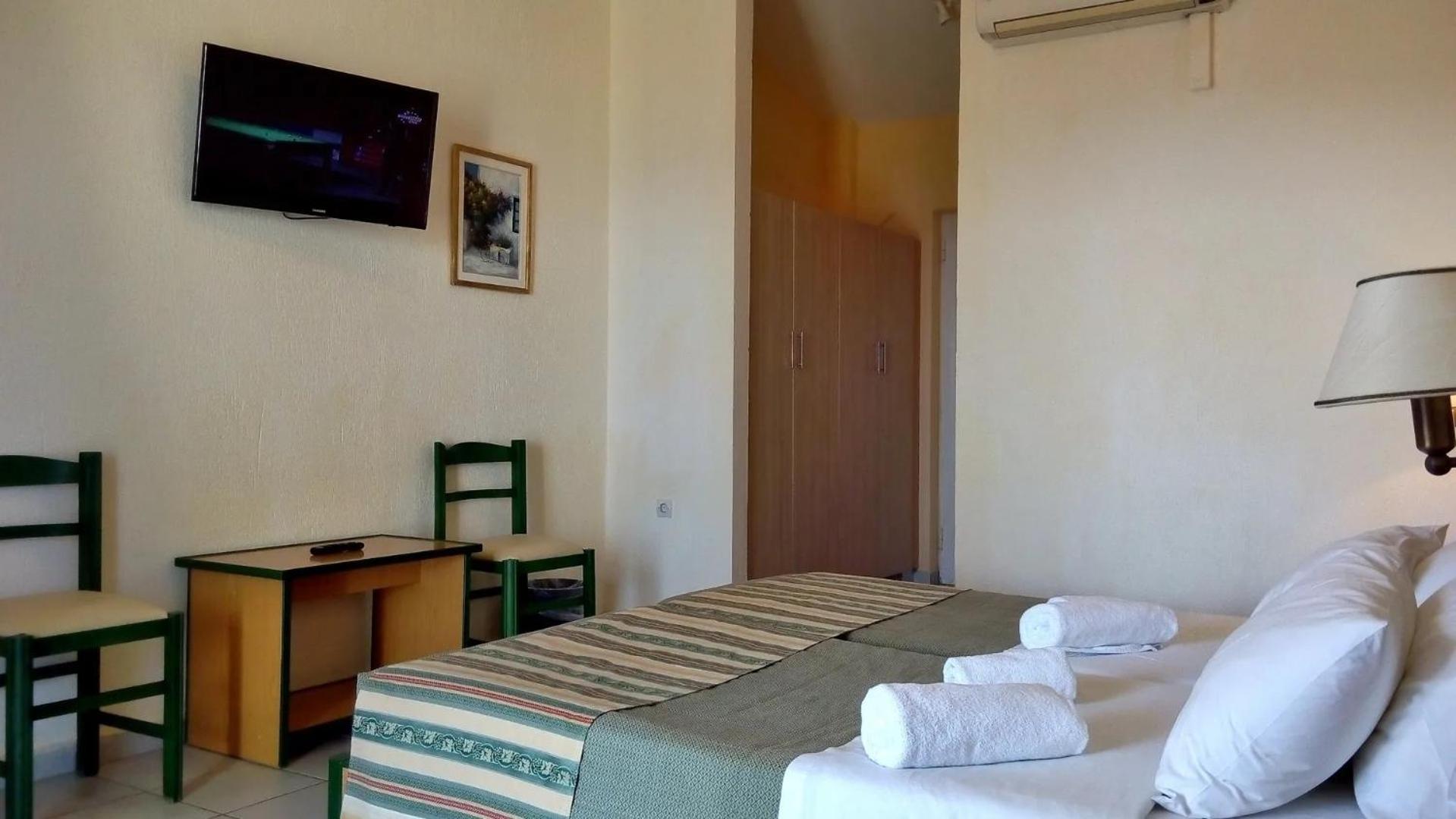 Studio with Garden View