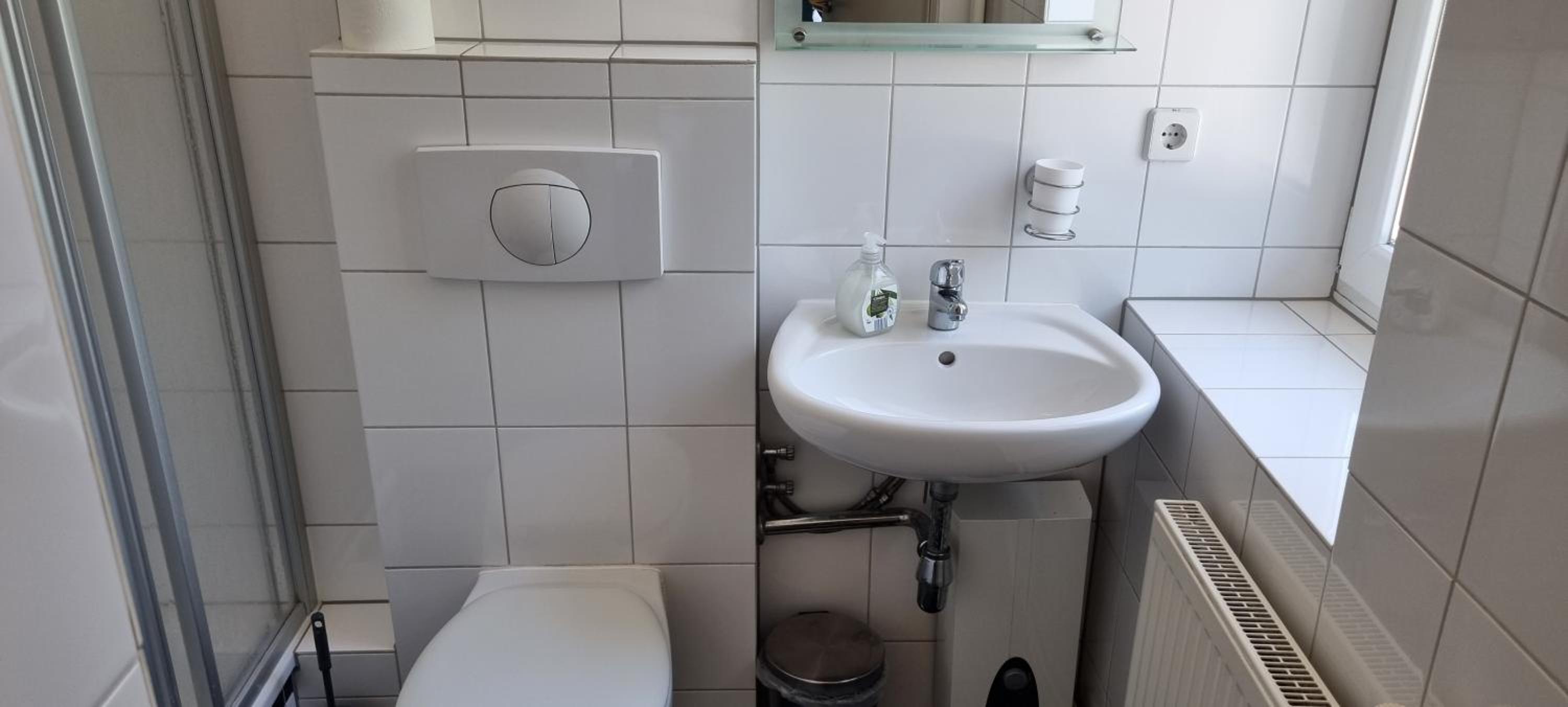 Single Room photo 2