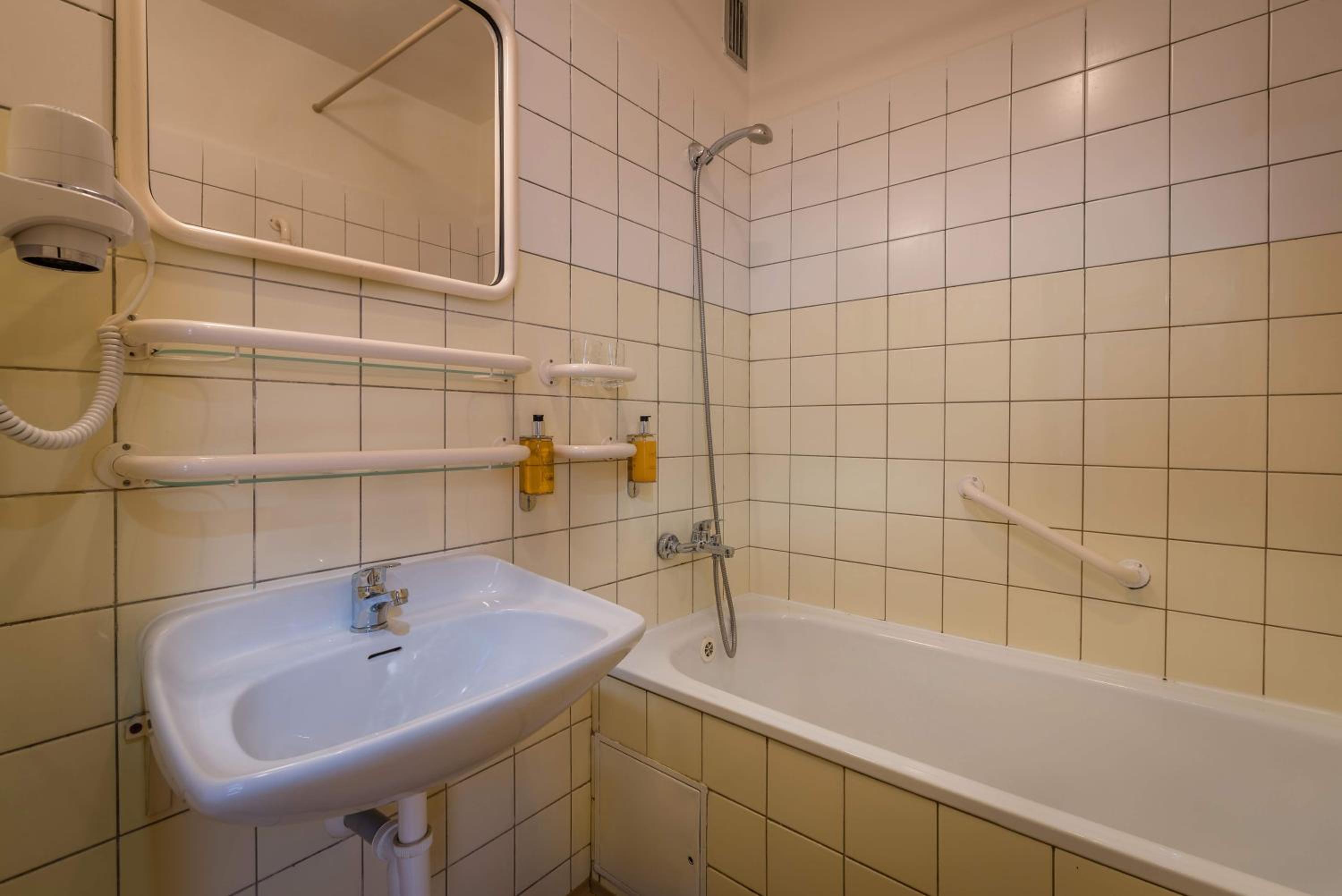 Economy Double Room