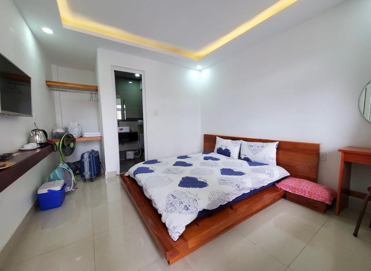 Standard Double Room - Photo 6