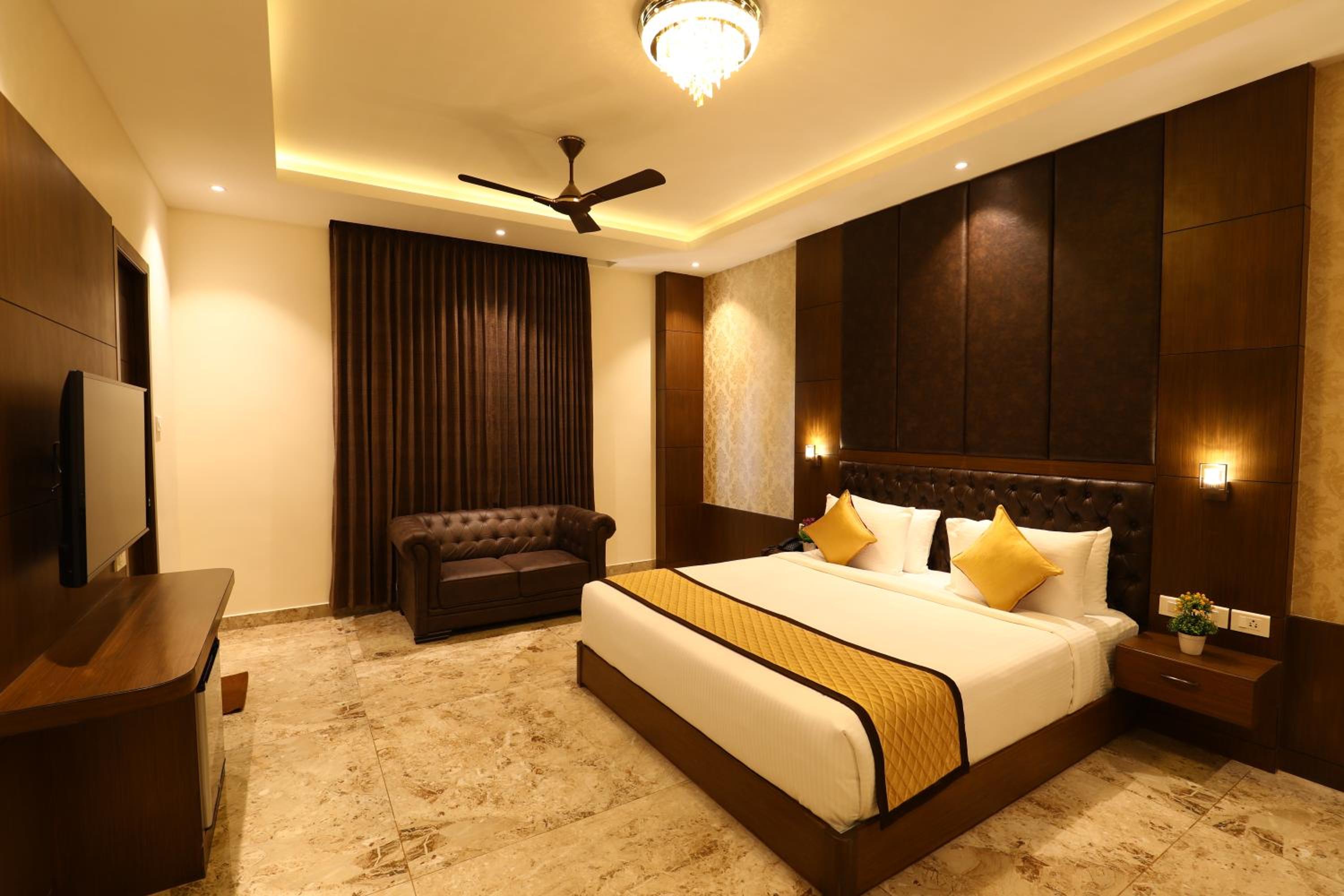 Executive Suite