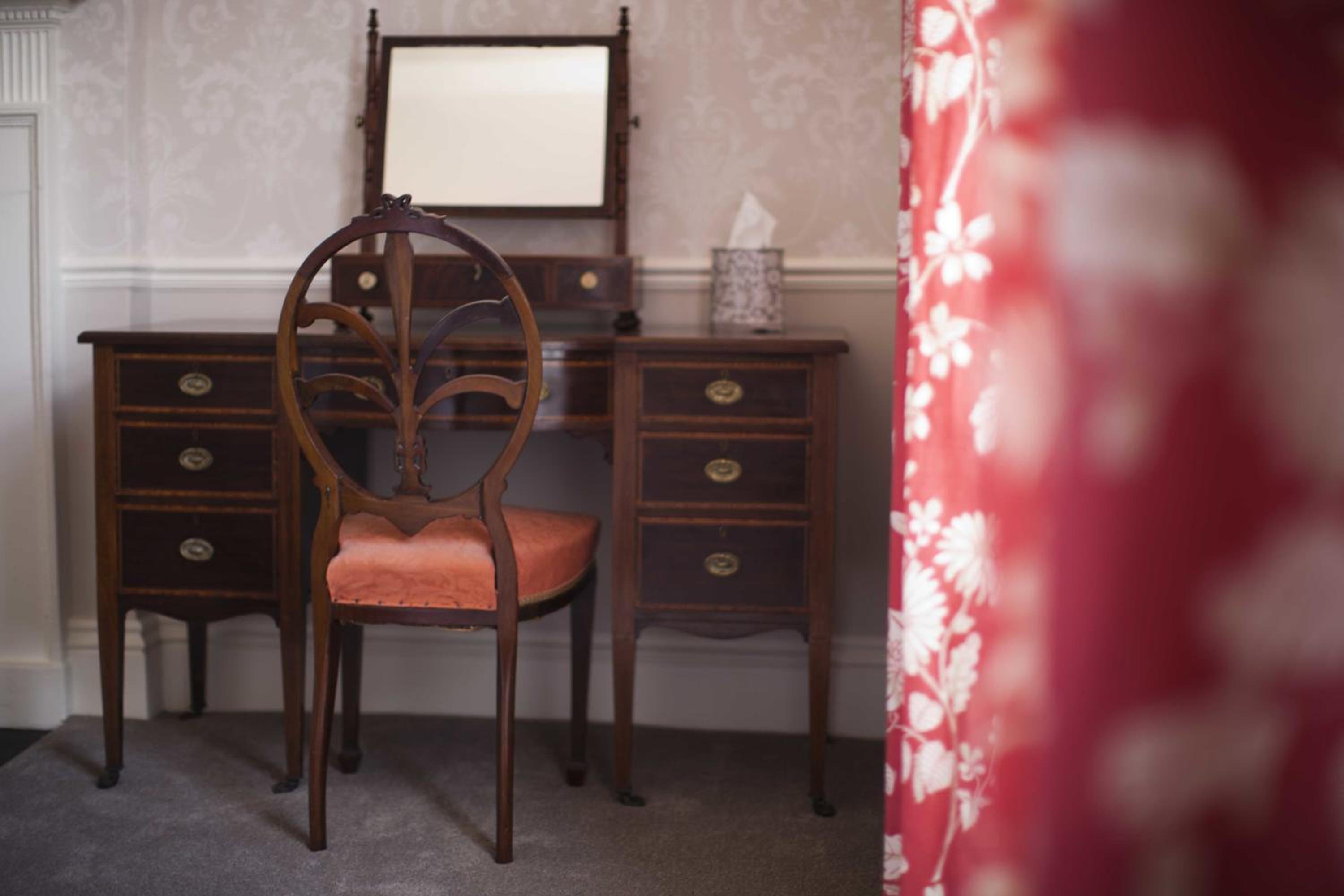 Queen Room with Ensuite - Photo 4