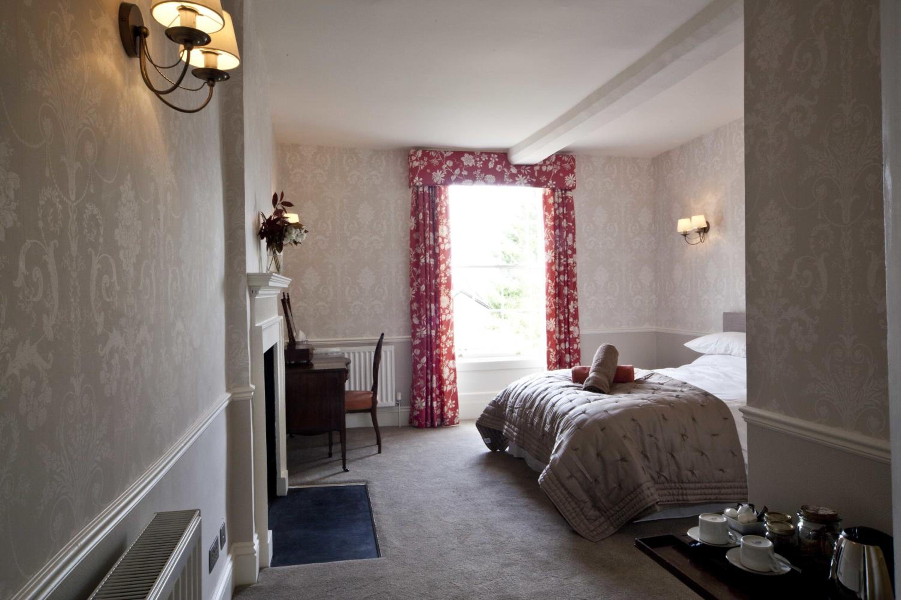 Queen Room with Ensuite - Photo 1
