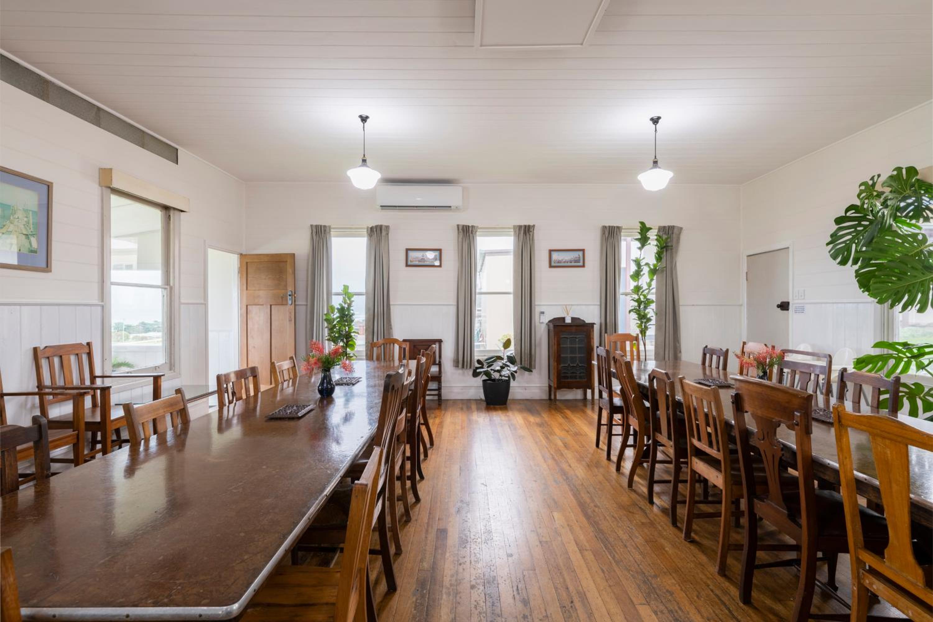 Standard Queen Room - Photo 6