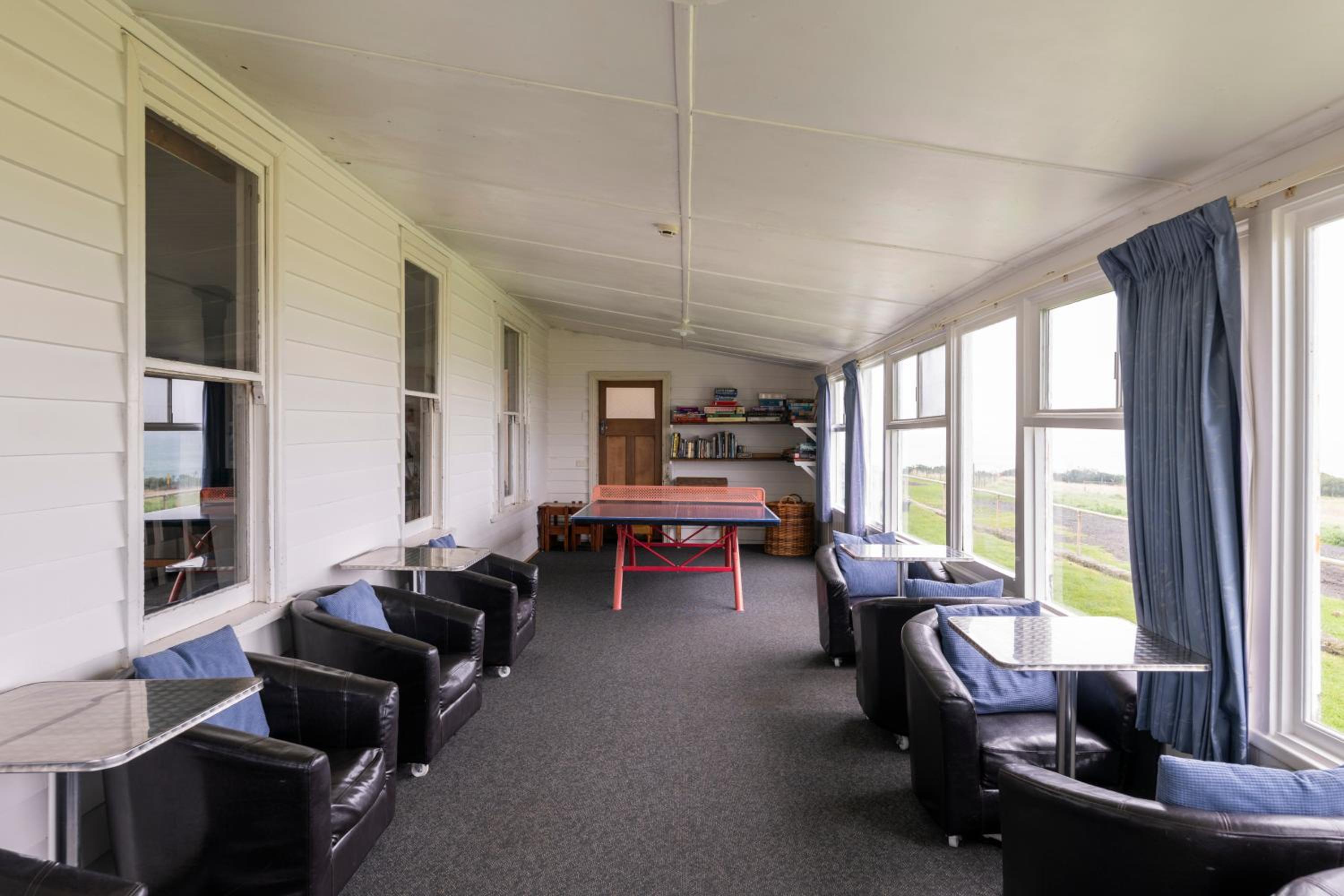 Standard Queen Room - Photo 5