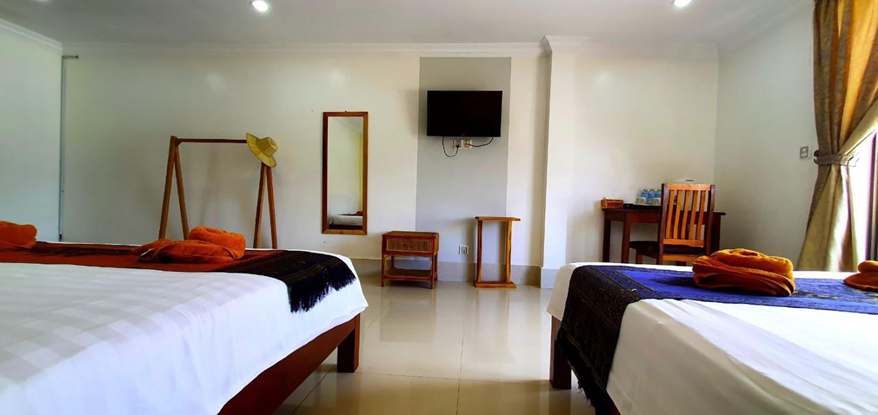 Deluxe Family Room - Photo 8