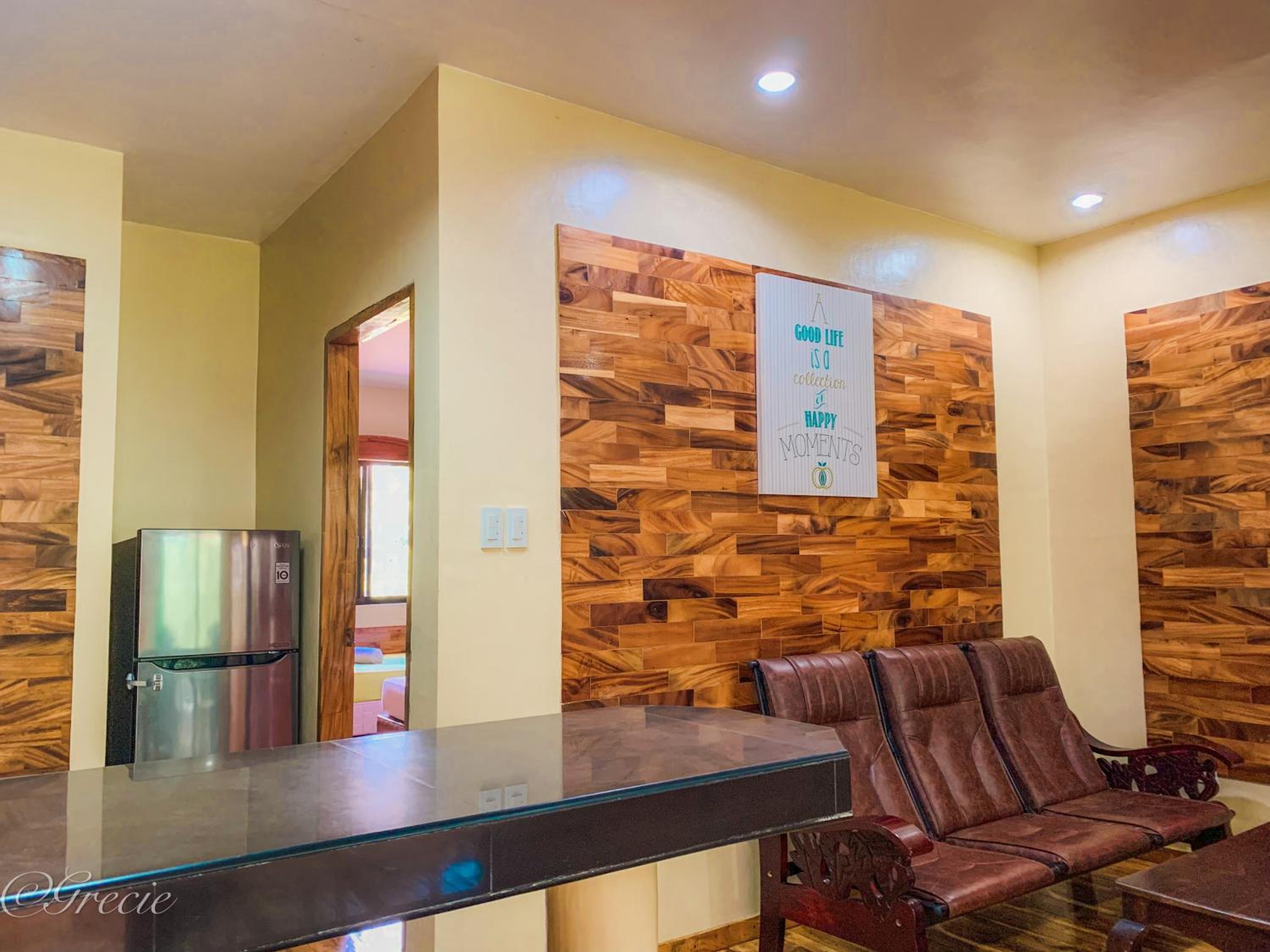 Suite with Balcony - Photo 5