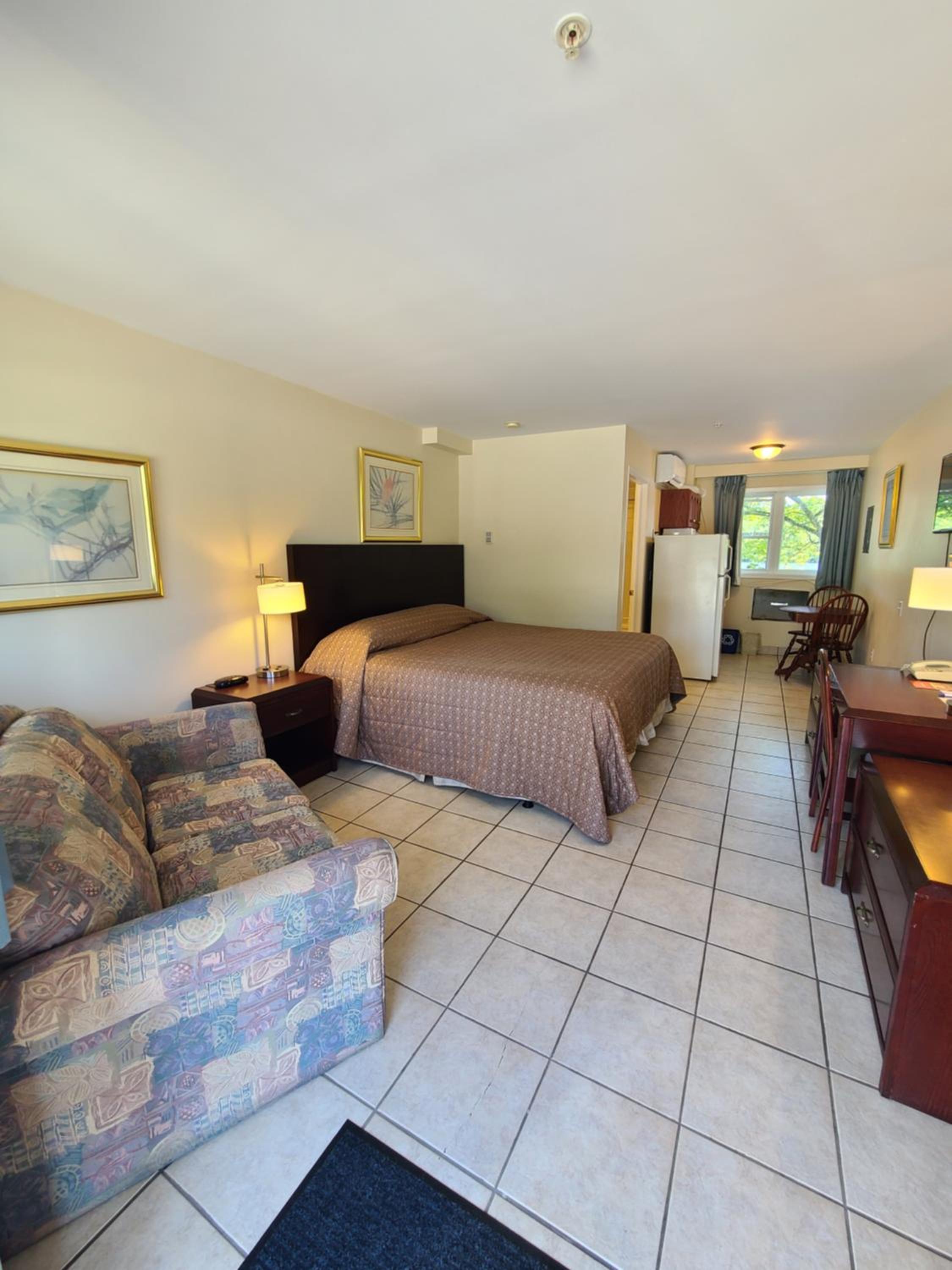 King Room with Lake View photo 3