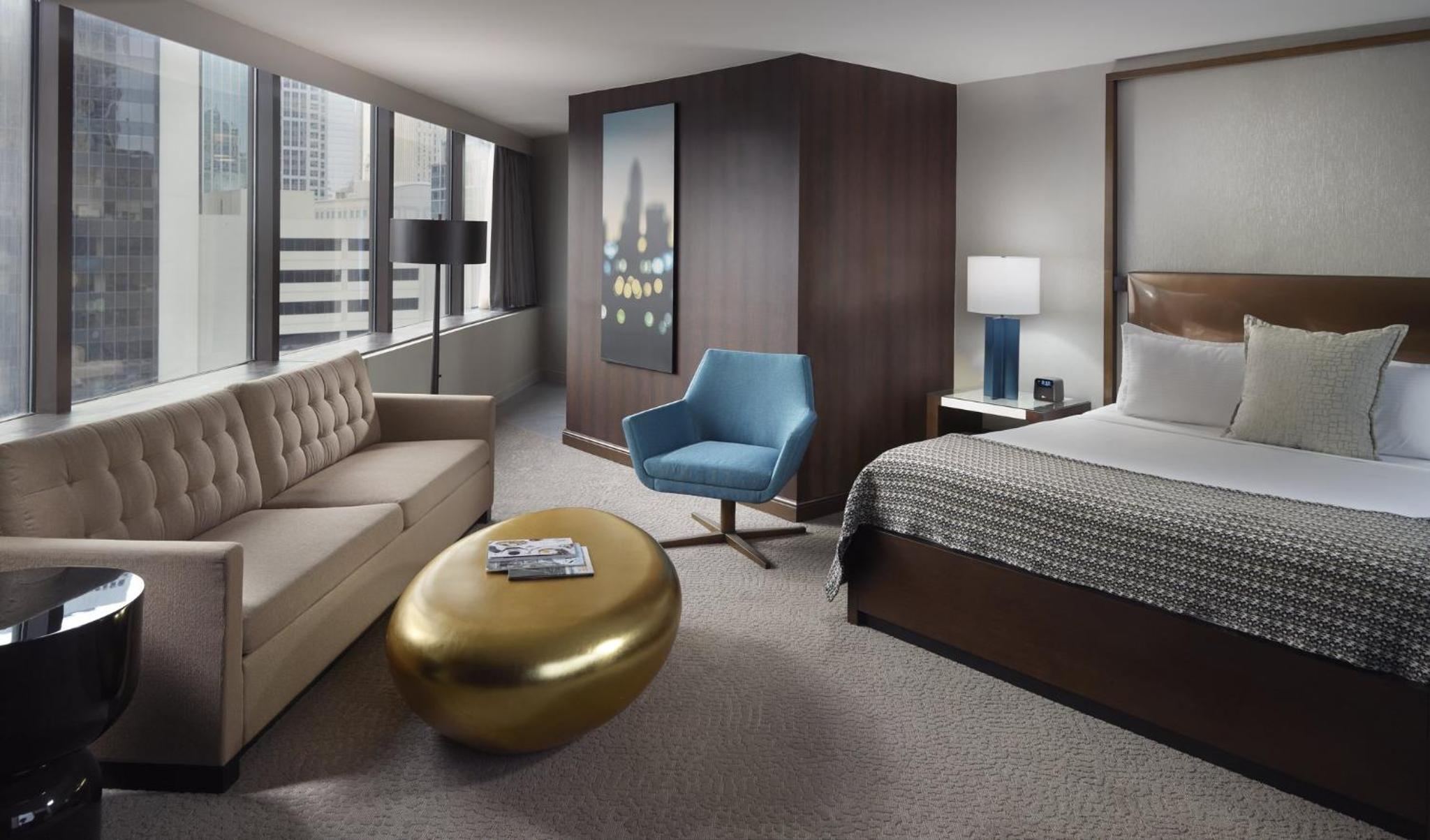 Executive Suite - 1 King Bed - Photo 3