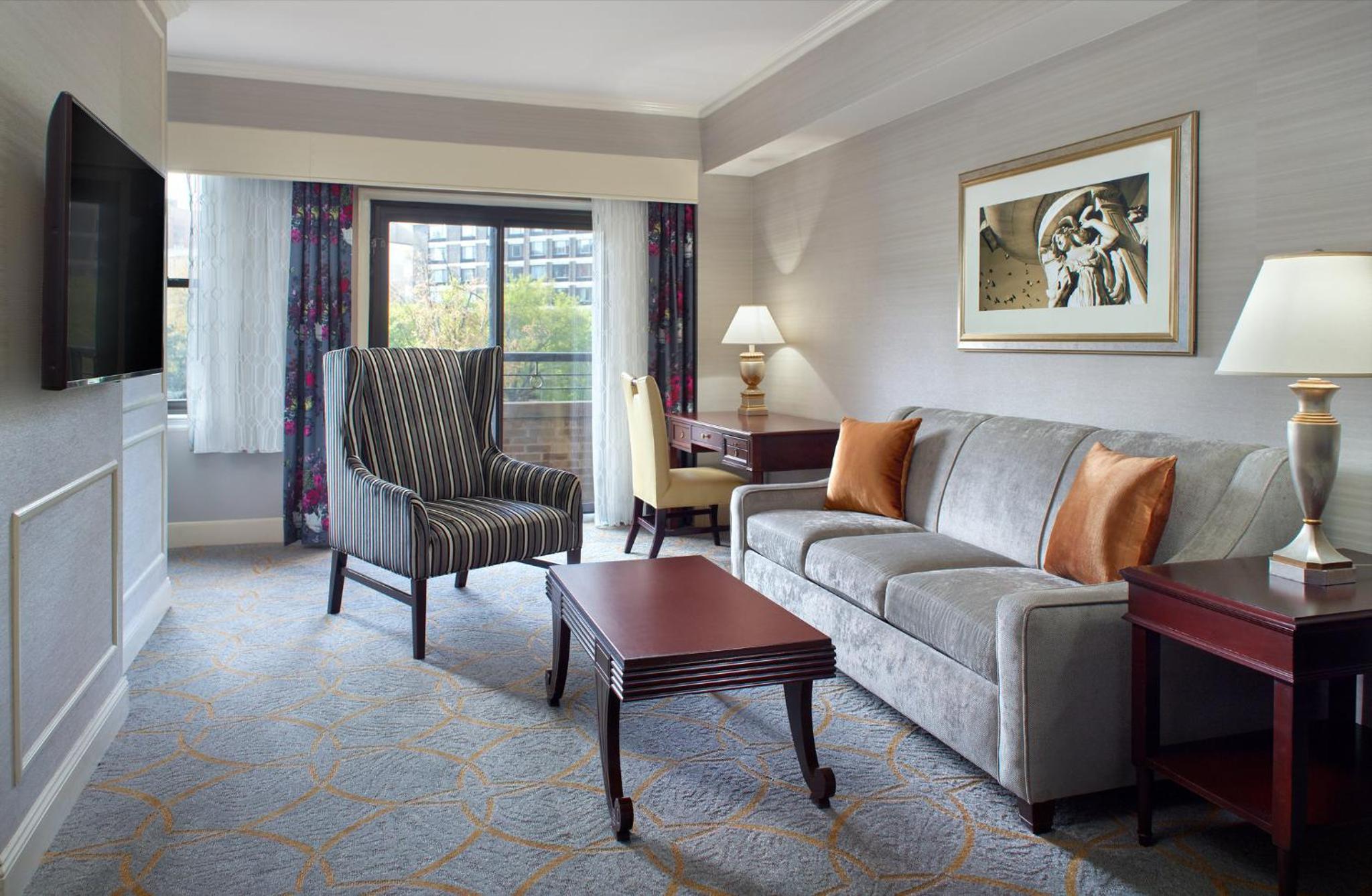 Classic Suite 2 Queen Beds photo 3
