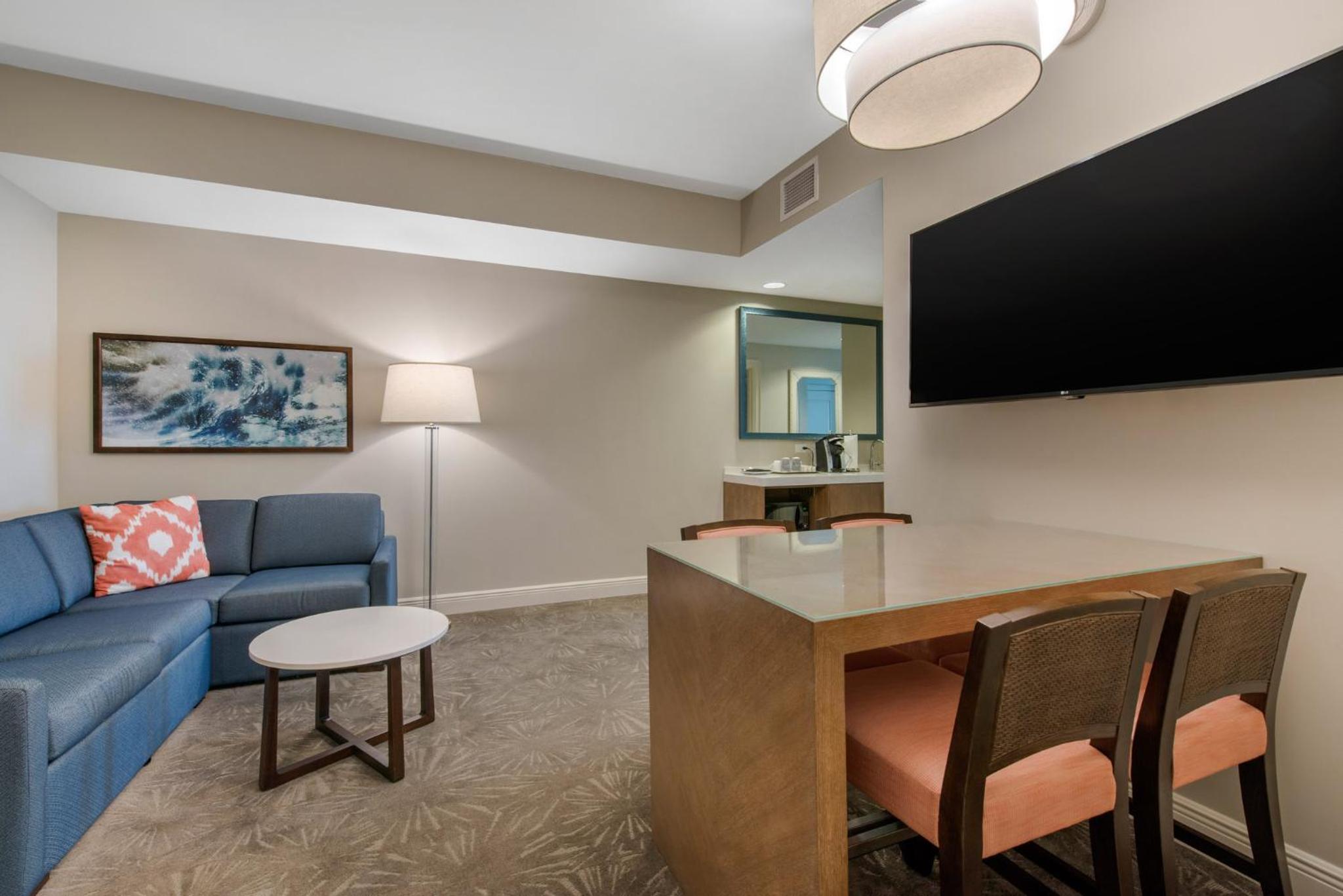 Sunset Lodge Suite - Photo 7