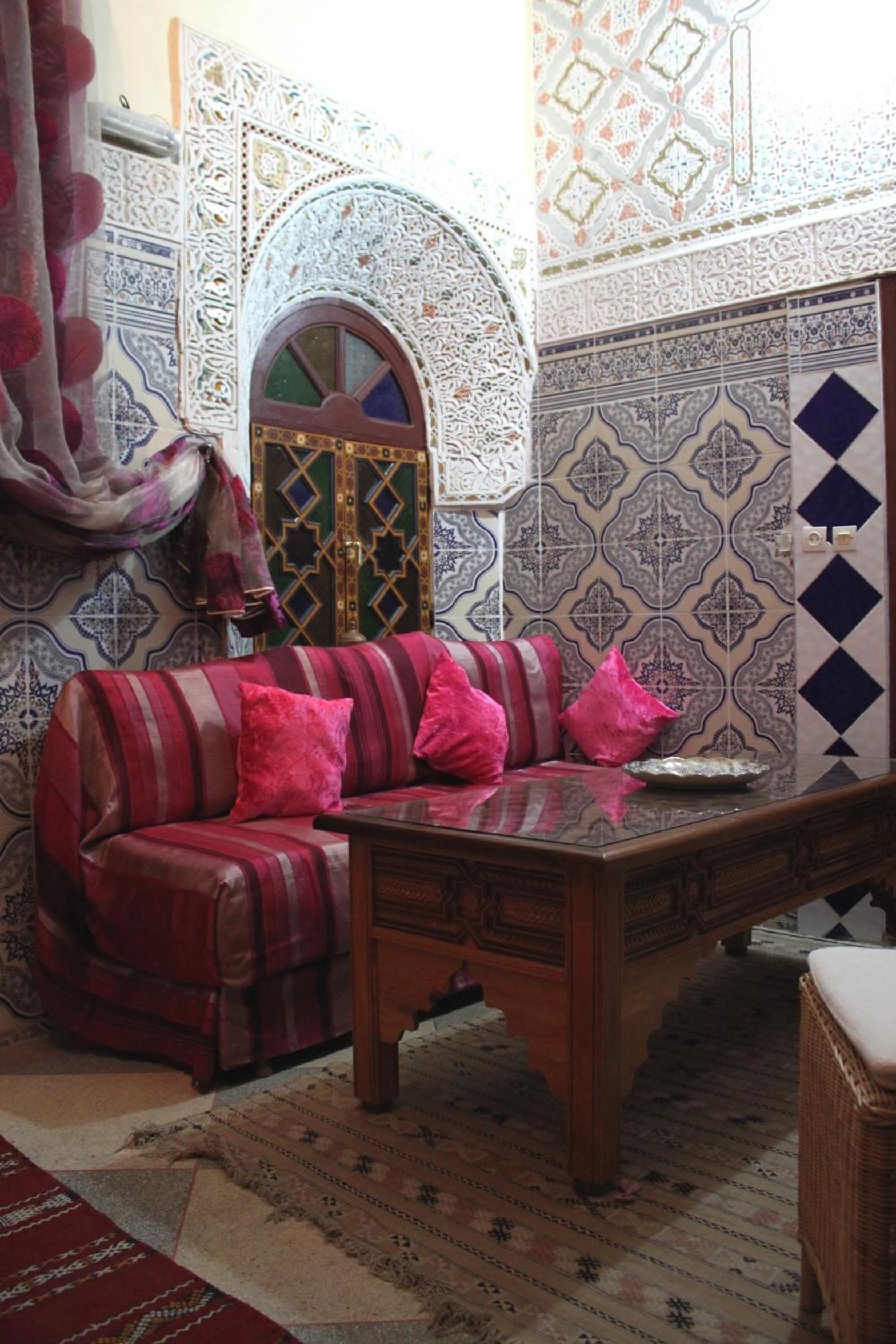 Royal Suite - Photo 13