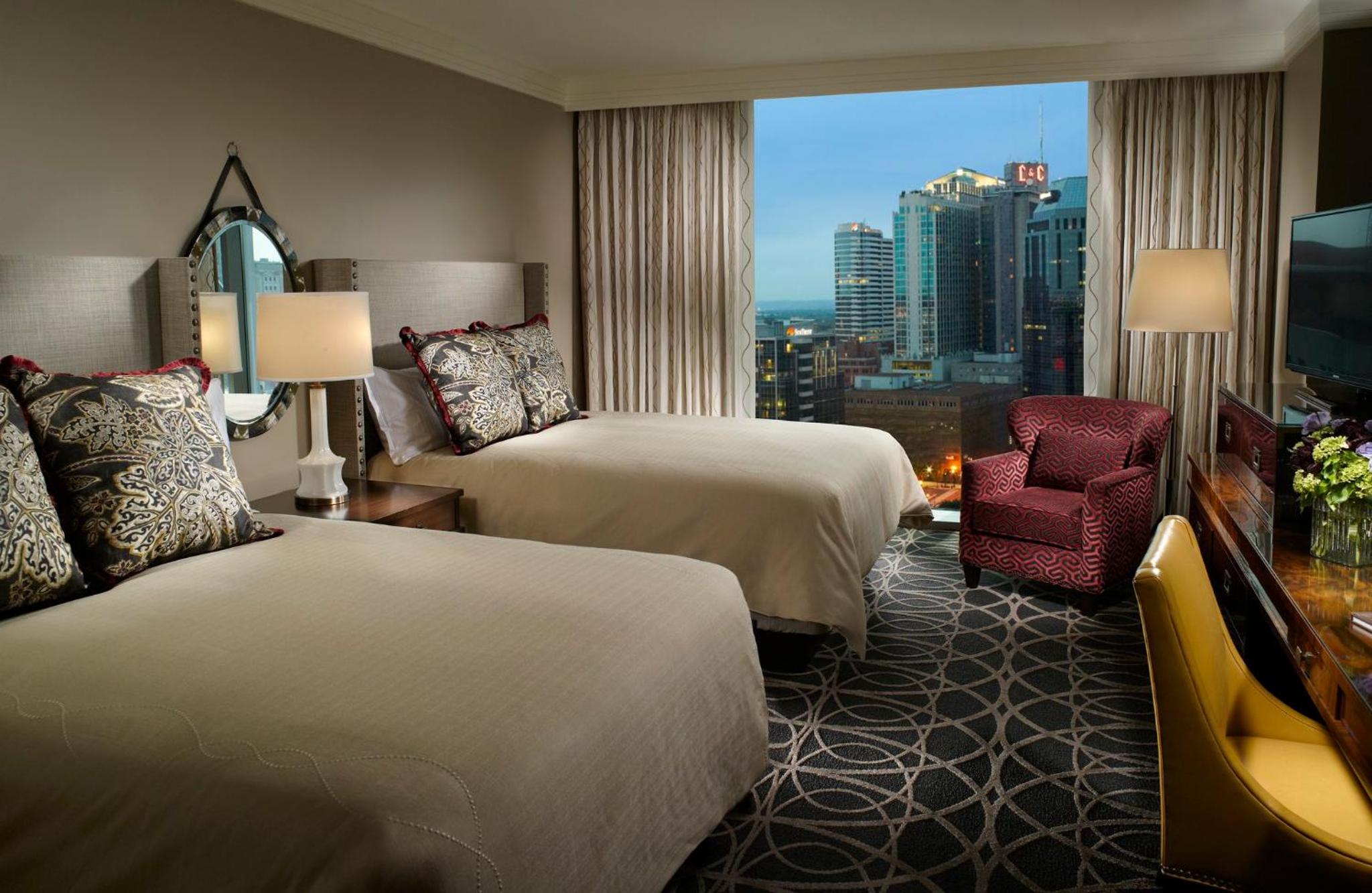 Premier Queen Room with Two Queen Beds (Non Smoking)