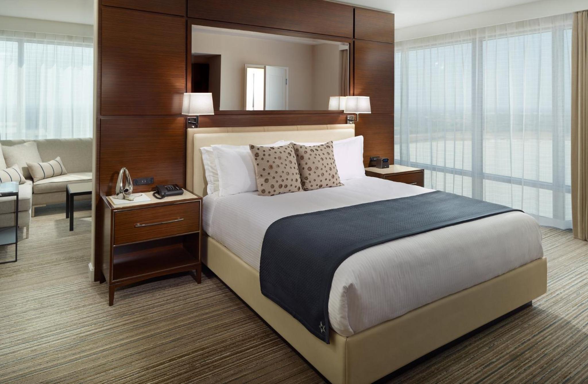 ADA Frisco Suite - 1 King Bed