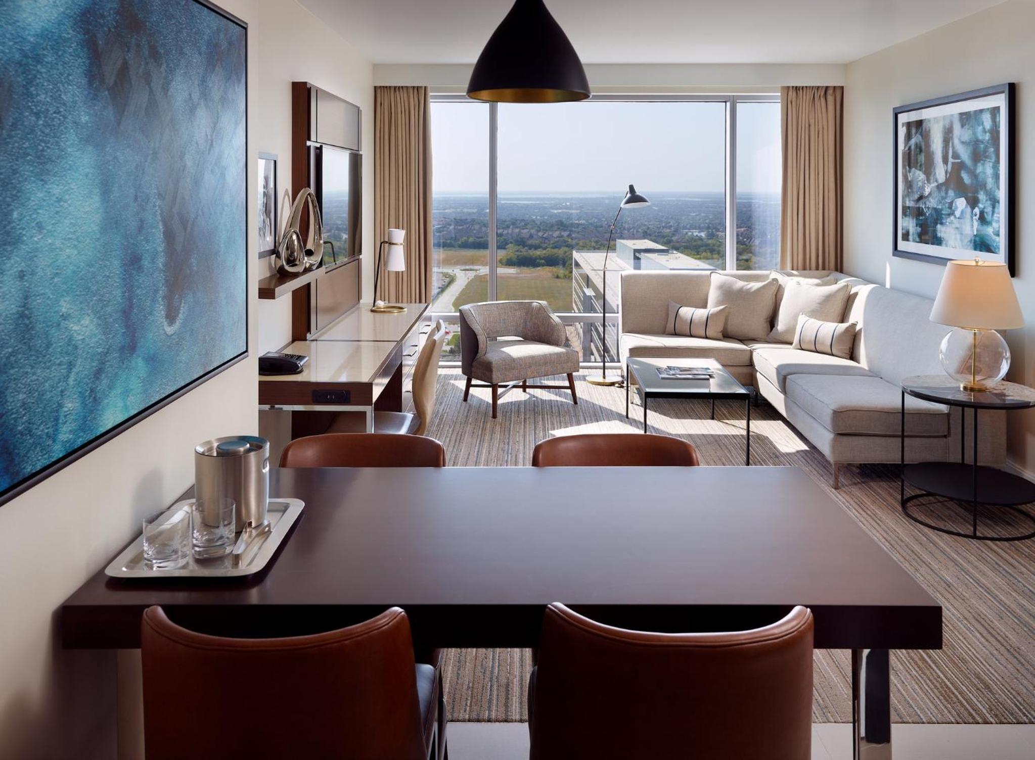 Luxury 2 Bedroom suite