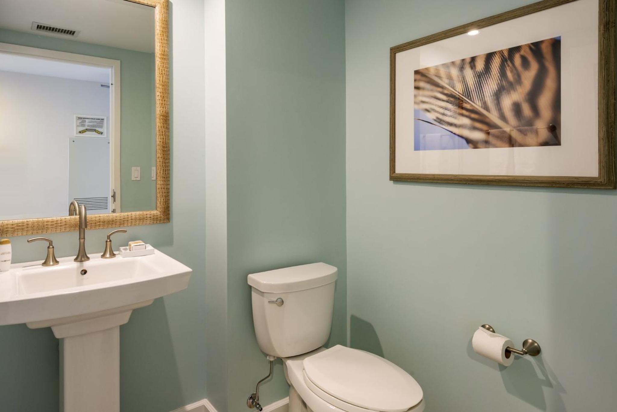 Executive Suite with  Ocean and Pool View - Photo 6