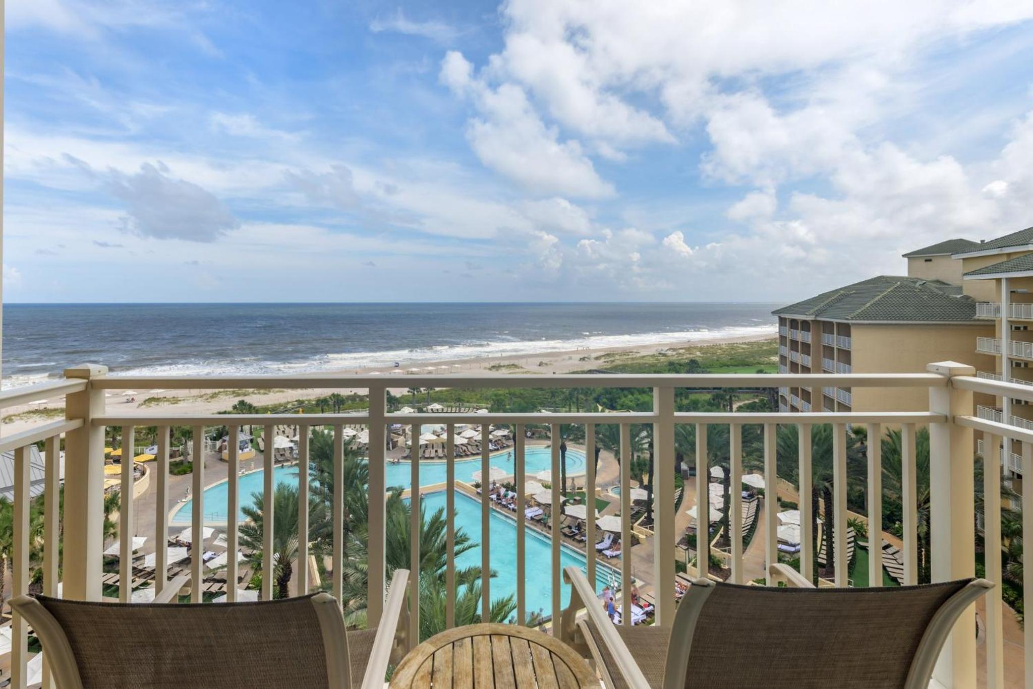 Ocean and Pool View Double Queen - Photo 2