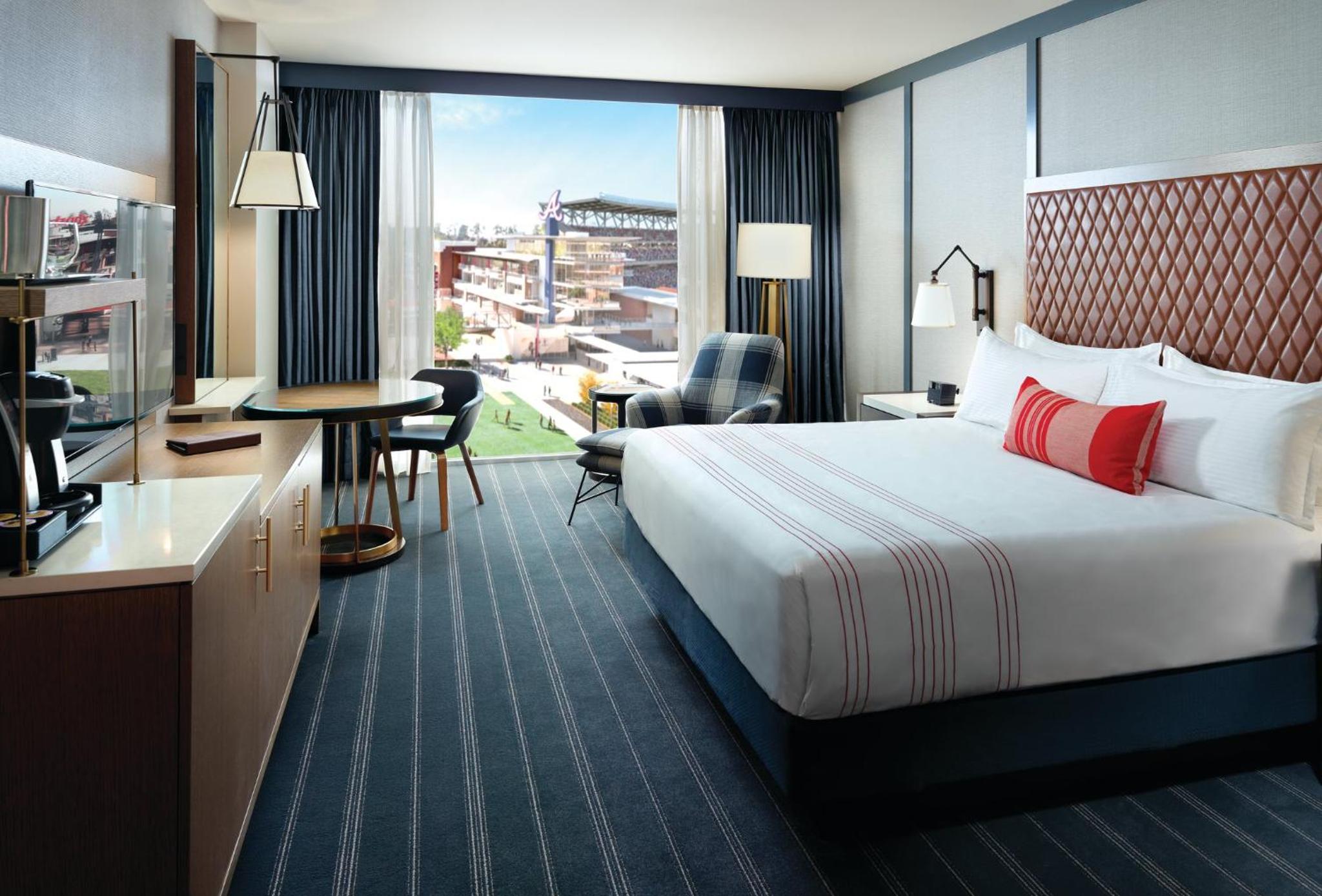 Premier Room with View - 1 King Bed