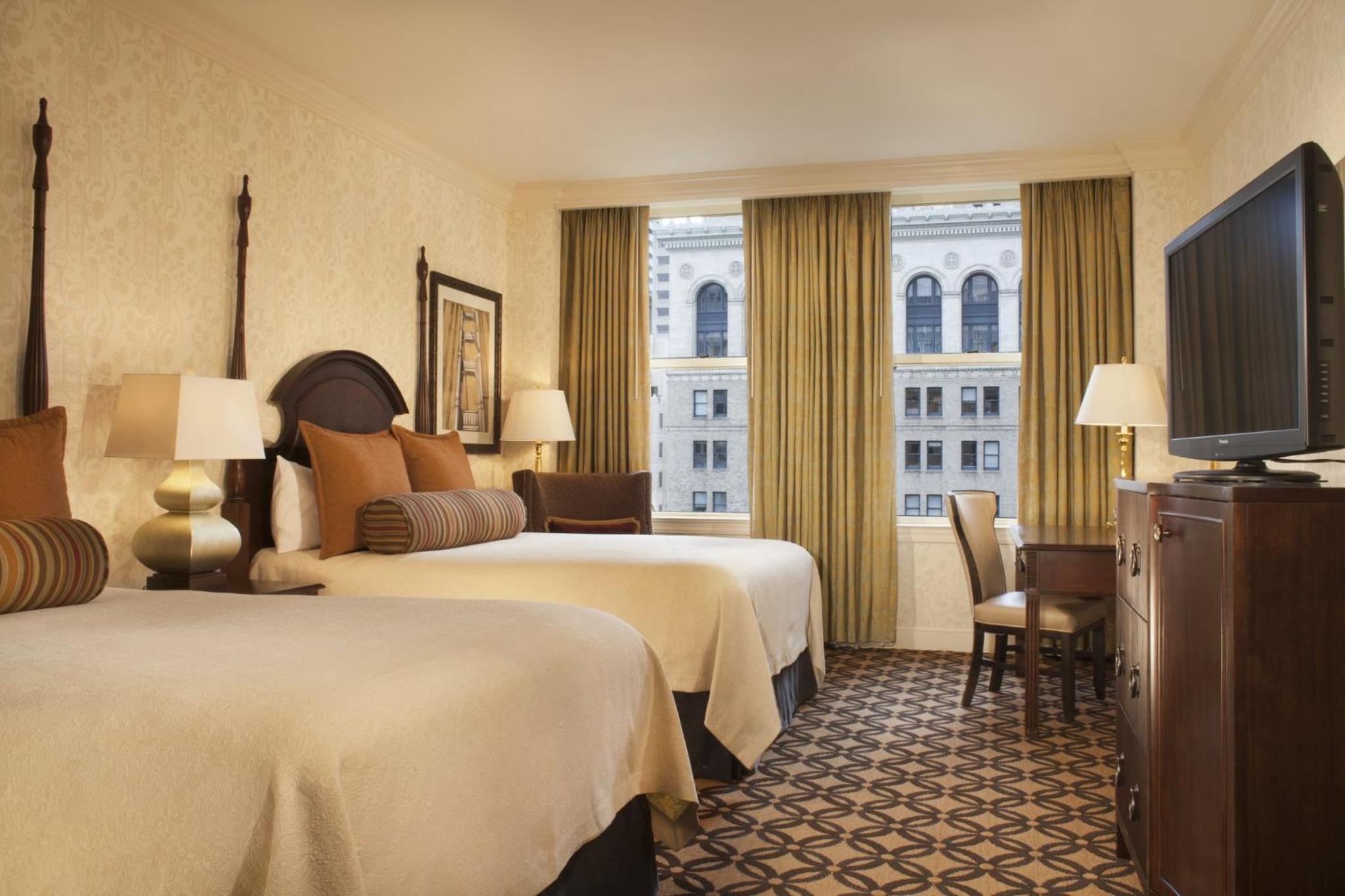 Deluxe Double Room with Two Double Beds - Photo 3