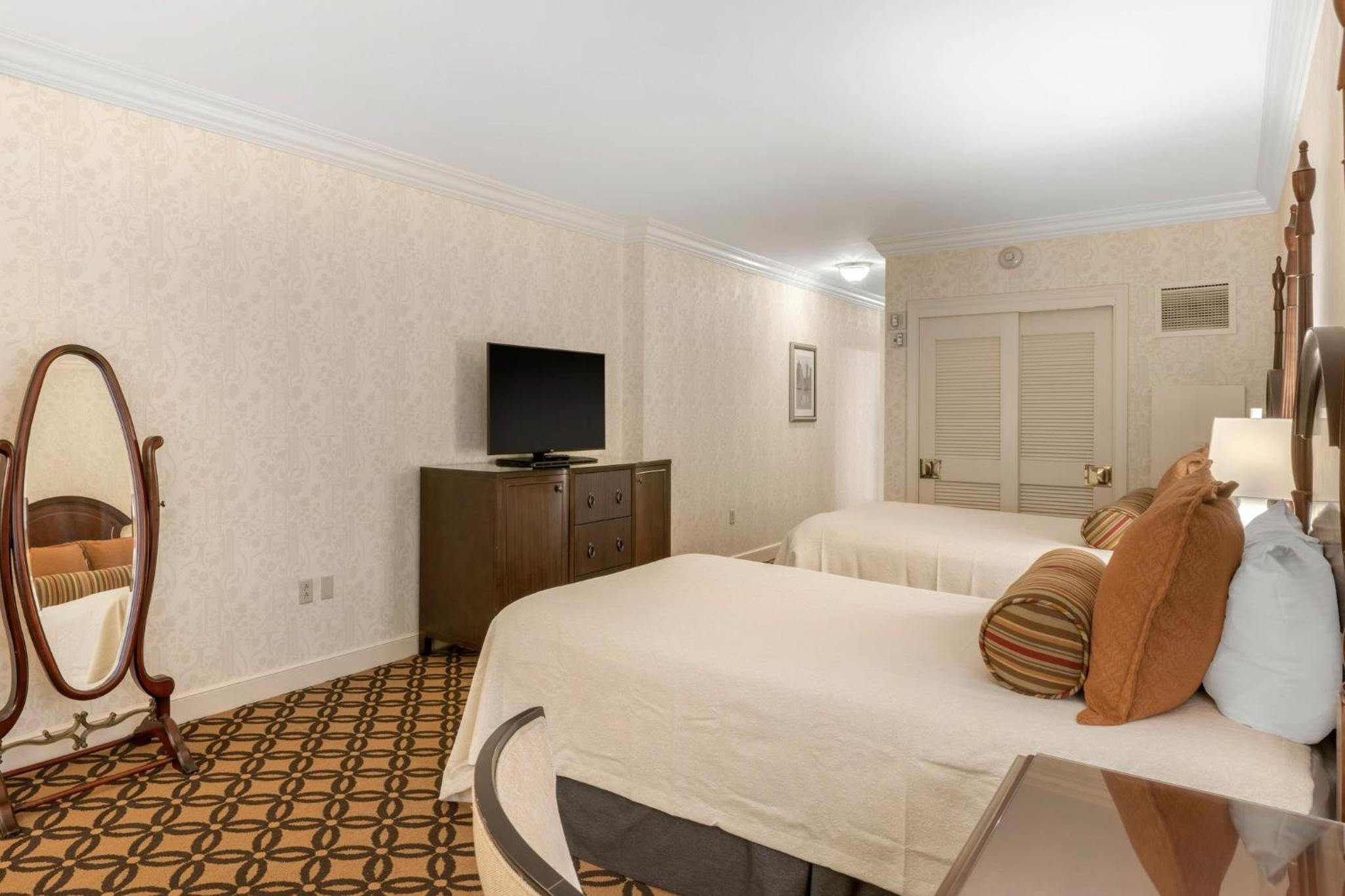 ADA Deluxe Room - 2 Double Beds