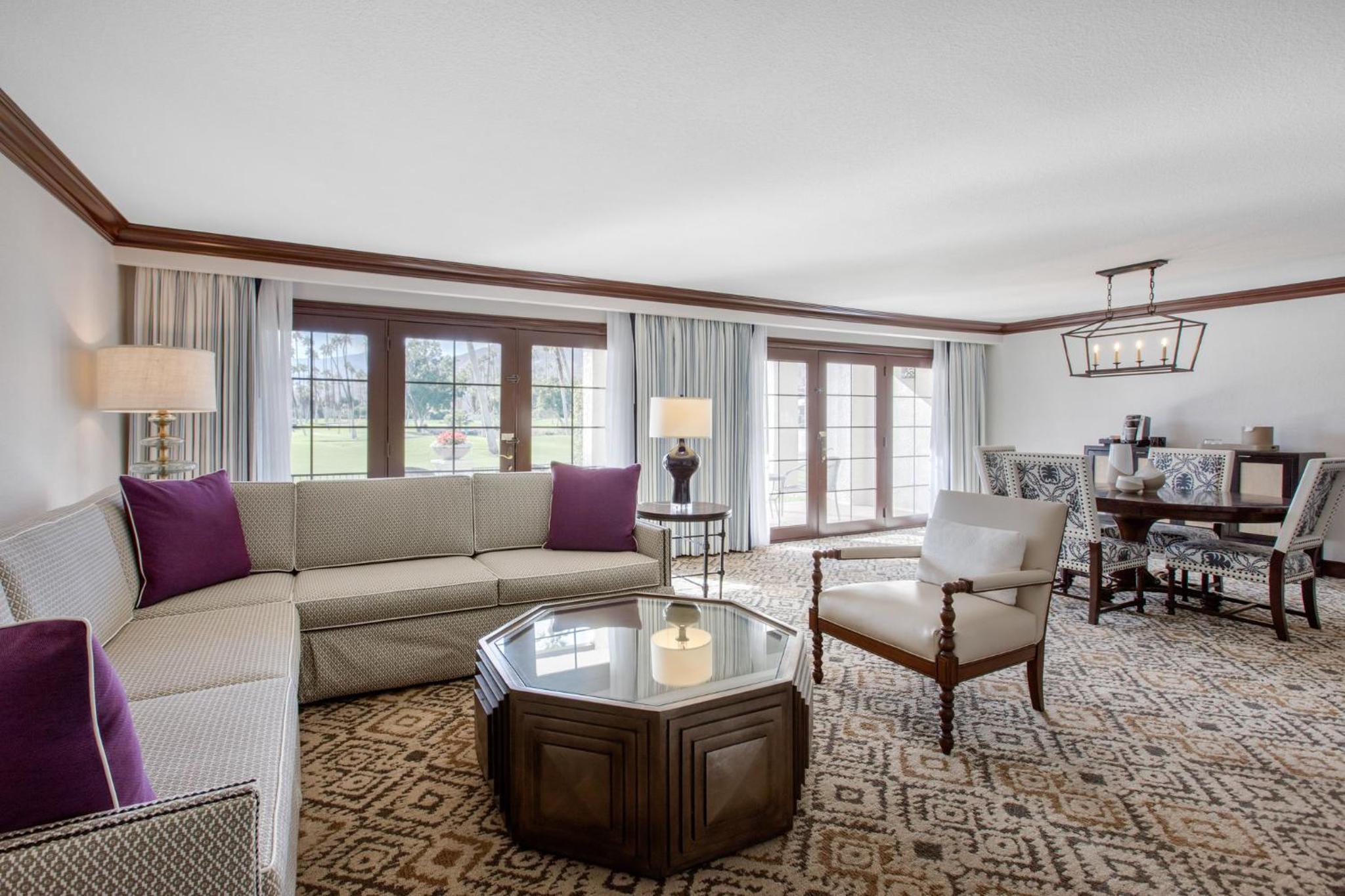 Executive Suite - 1 King Bed - Photo 1