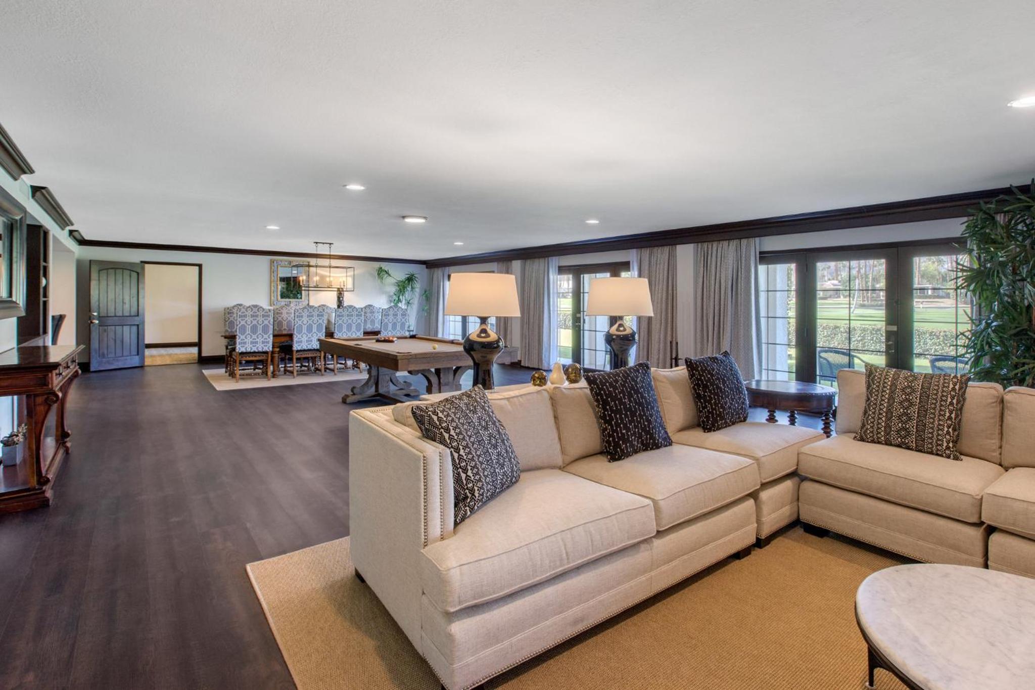 One Bedroom Presidential Suite photo 2